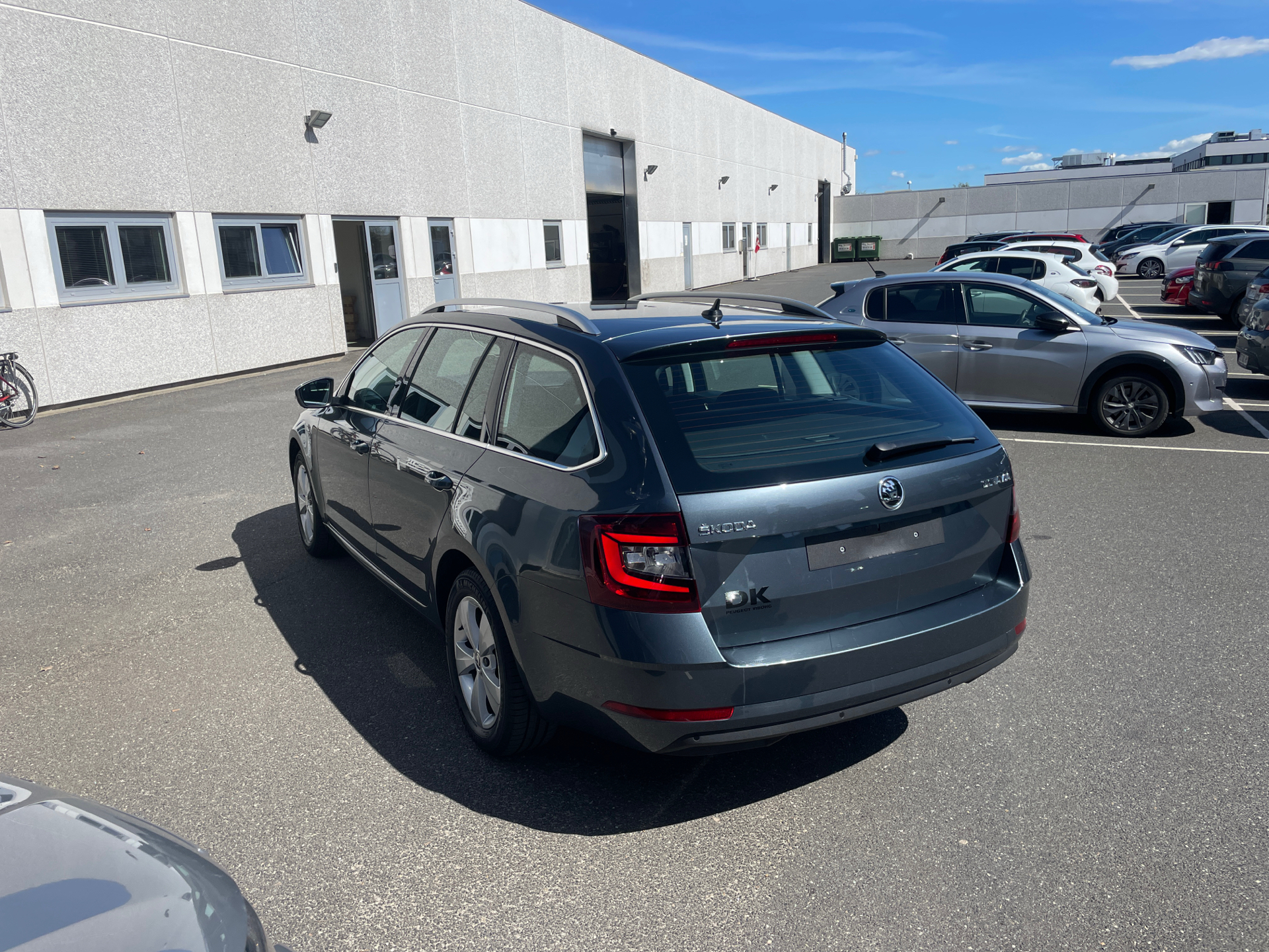Billede af Skoda Octavia Combi 1,5 TSI ACT Business Line + Celebration DSG 150HK Stc 7g Aut.