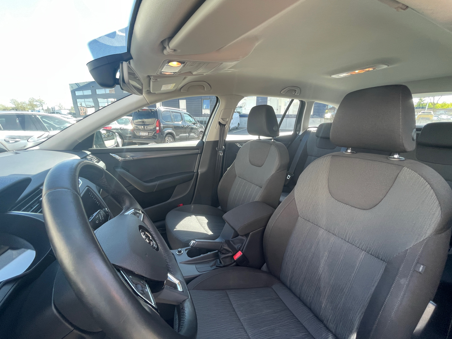 Billede af Skoda Octavia Combi 1,5 TSI ACT Business Line + Celebration DSG 150HK Stc 7g Aut.