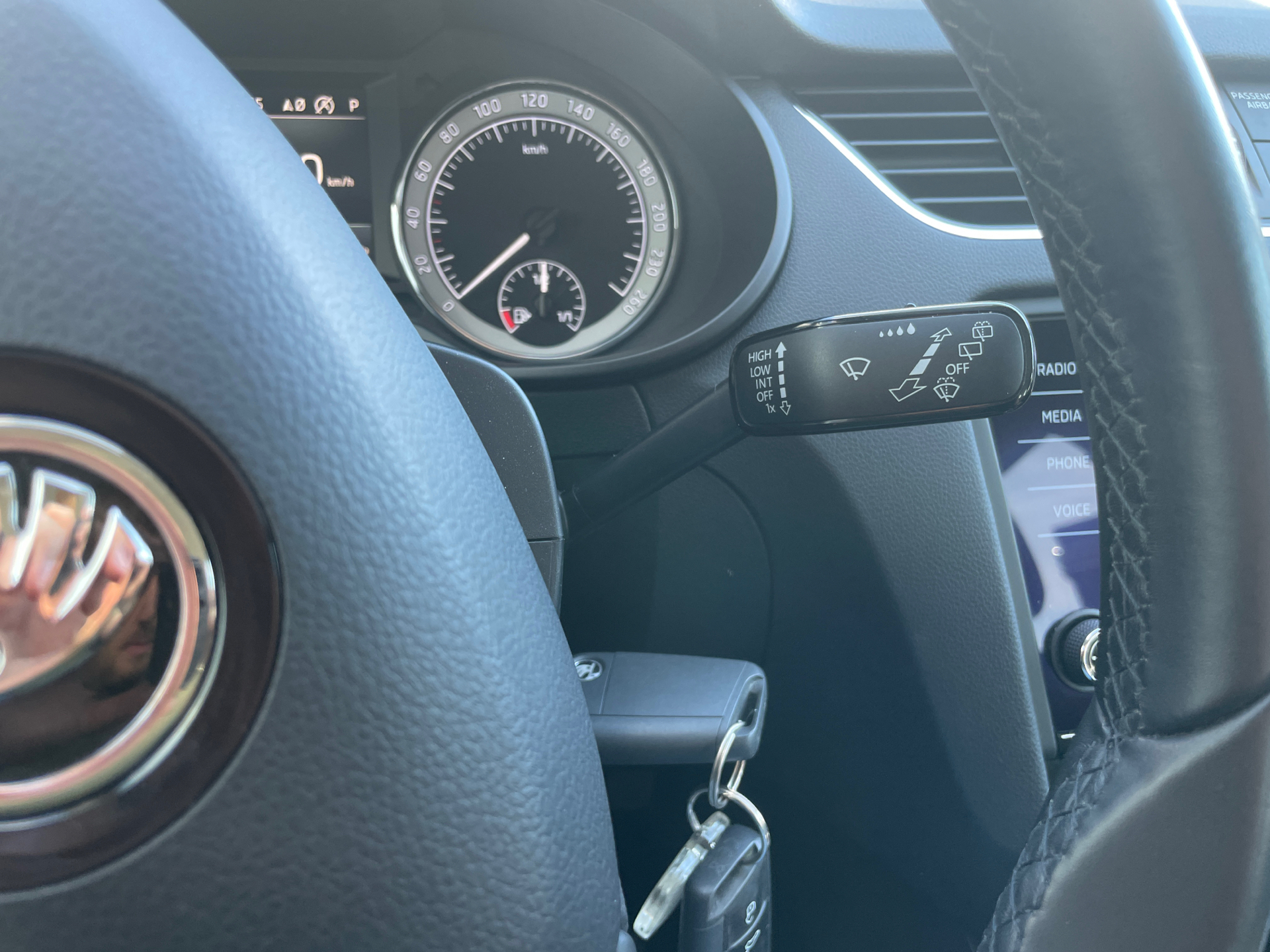 Billede af Skoda Octavia Combi 1,5 TSI ACT Business Line + Celebration DSG 150HK Stc 7g Aut.