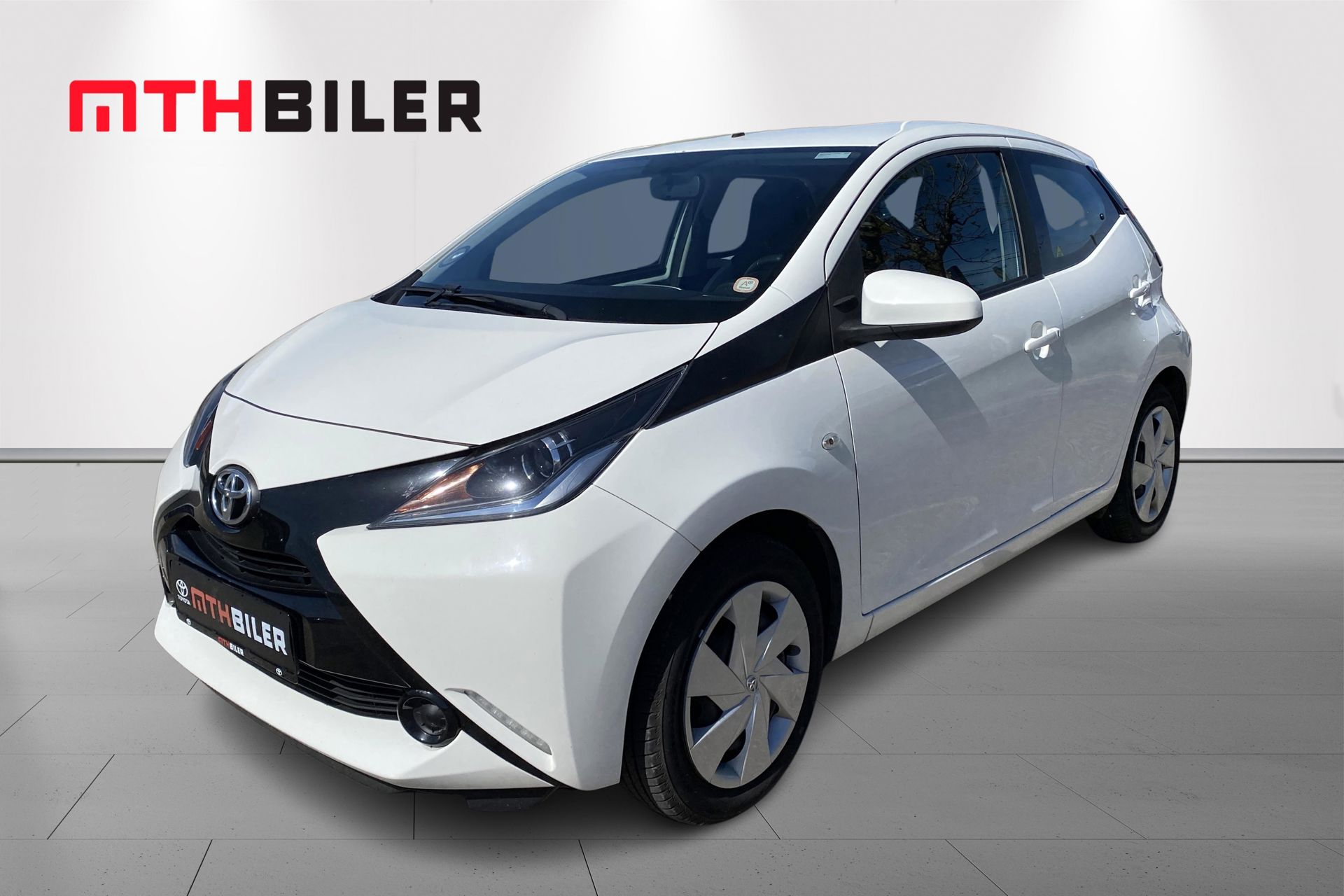Billede af Toyota Aygo 1,0 VVT-I X-Play + X-Touch 69HK 5d