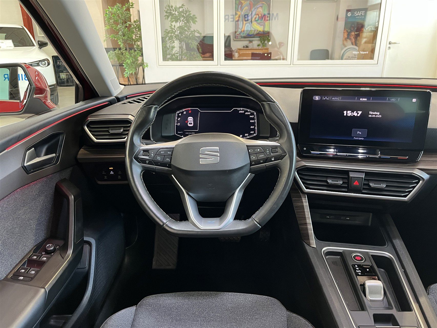Billede af Seat Leon 1,4 e-Hybrid Xcellence DSG 204HK 5d 6g Aut.