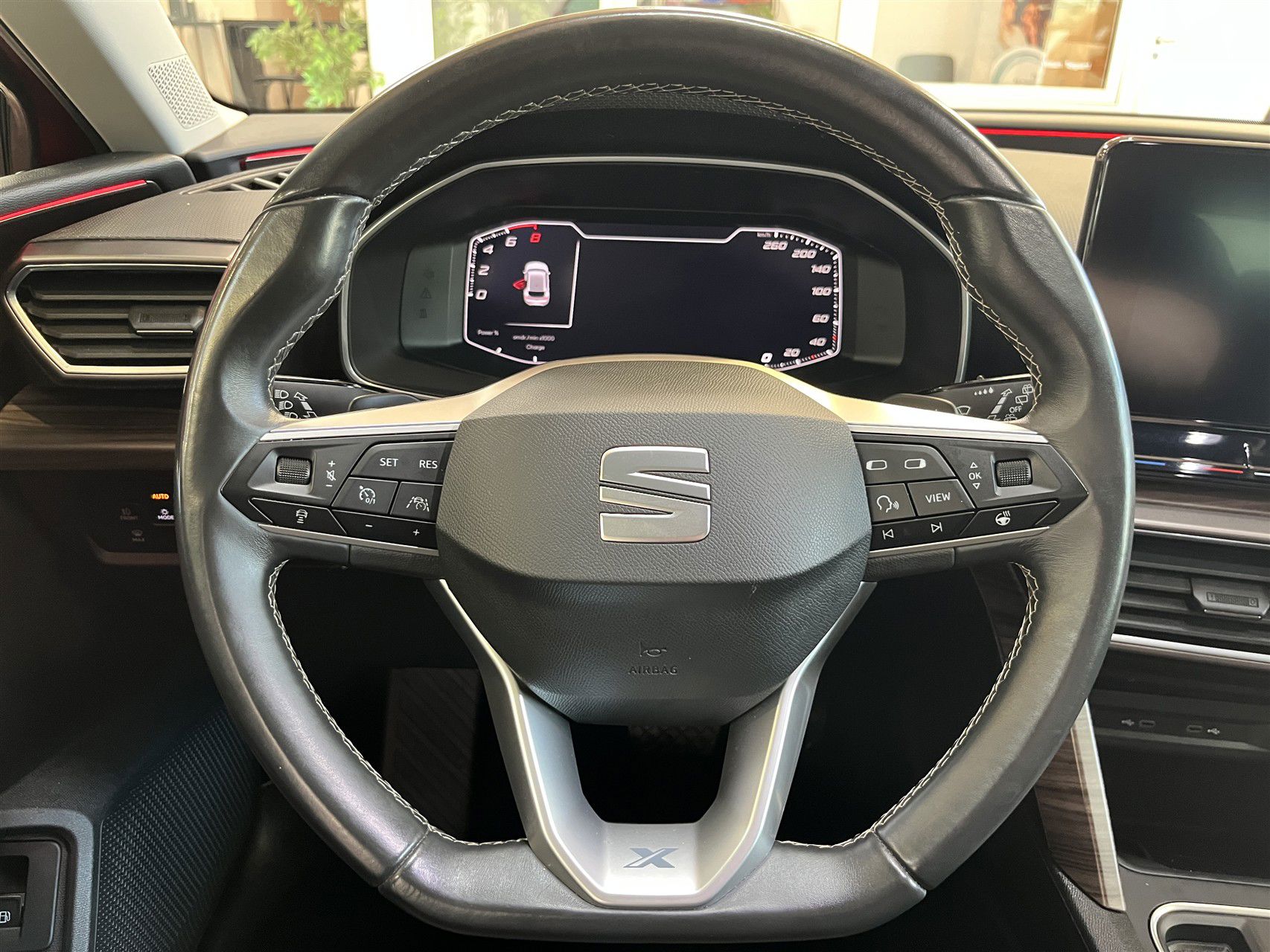 Billede af Seat Leon 1,4 e-Hybrid Xcellence DSG 204HK 5d 6g Aut.