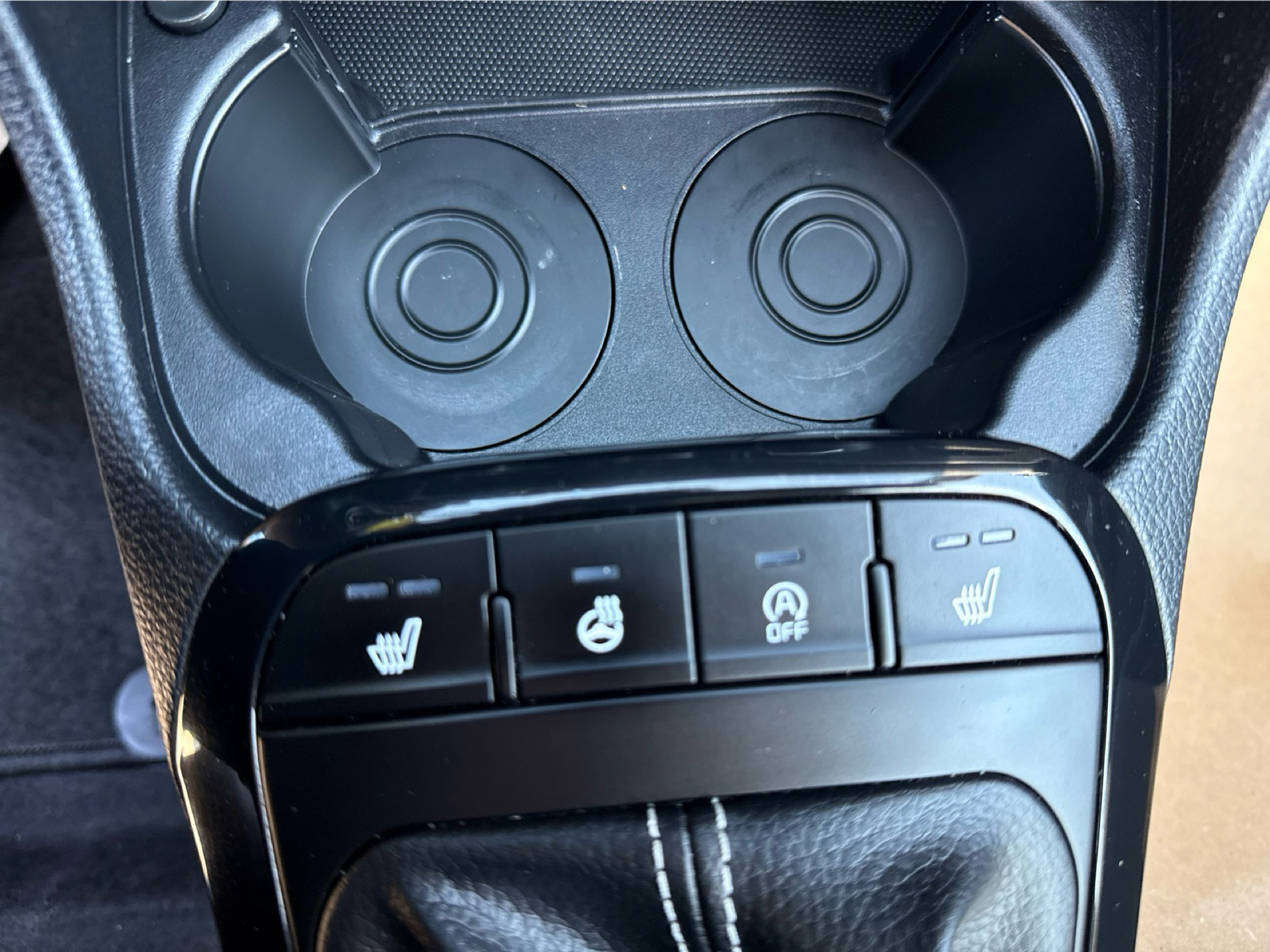 Billede af Kia Picanto 1,0 MPI Attraction 67HK 5d