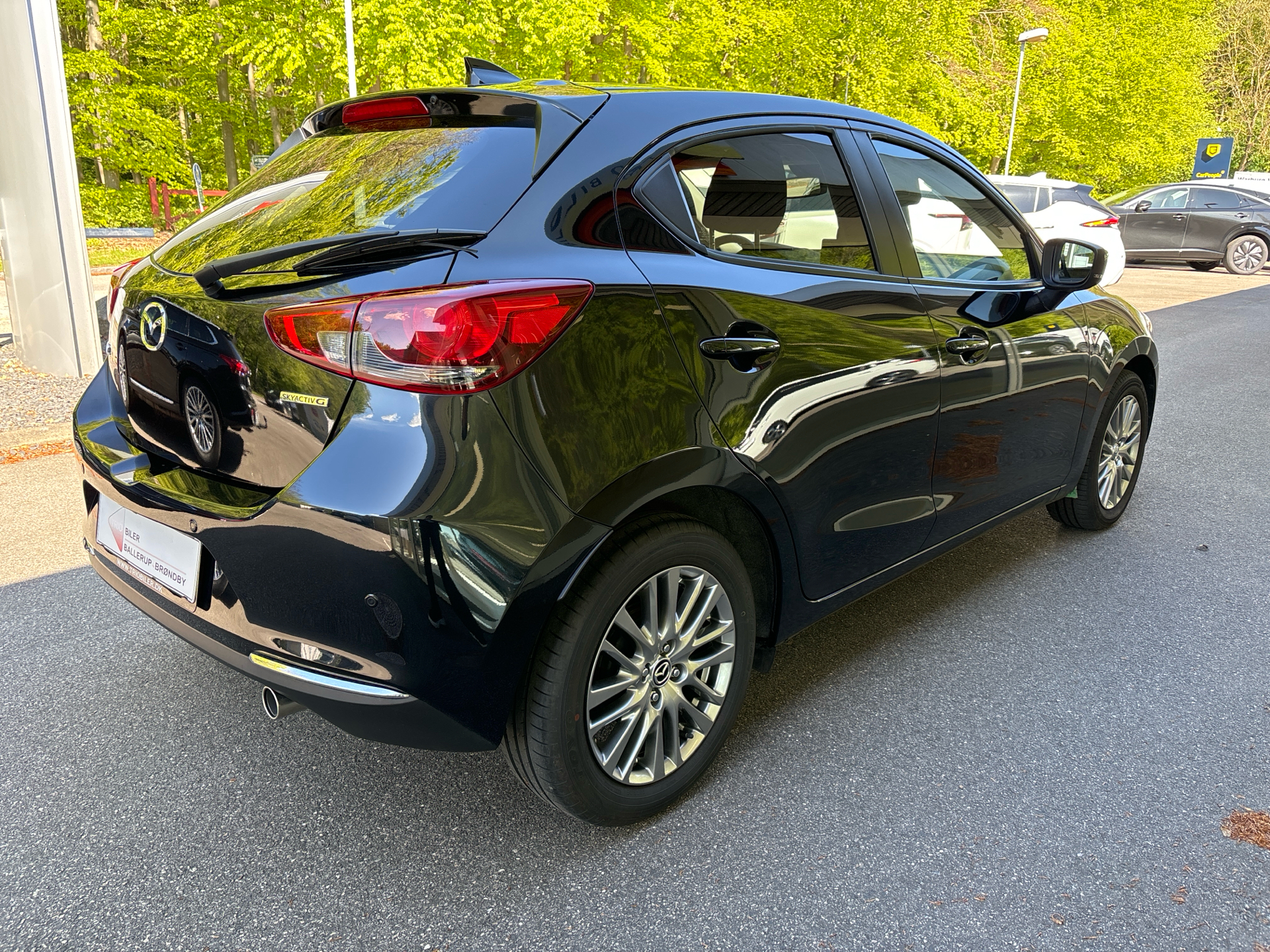 Billede af Mazda 2 1,5 Skyactiv-G Cosmo 90HK 5d 6g Aut.