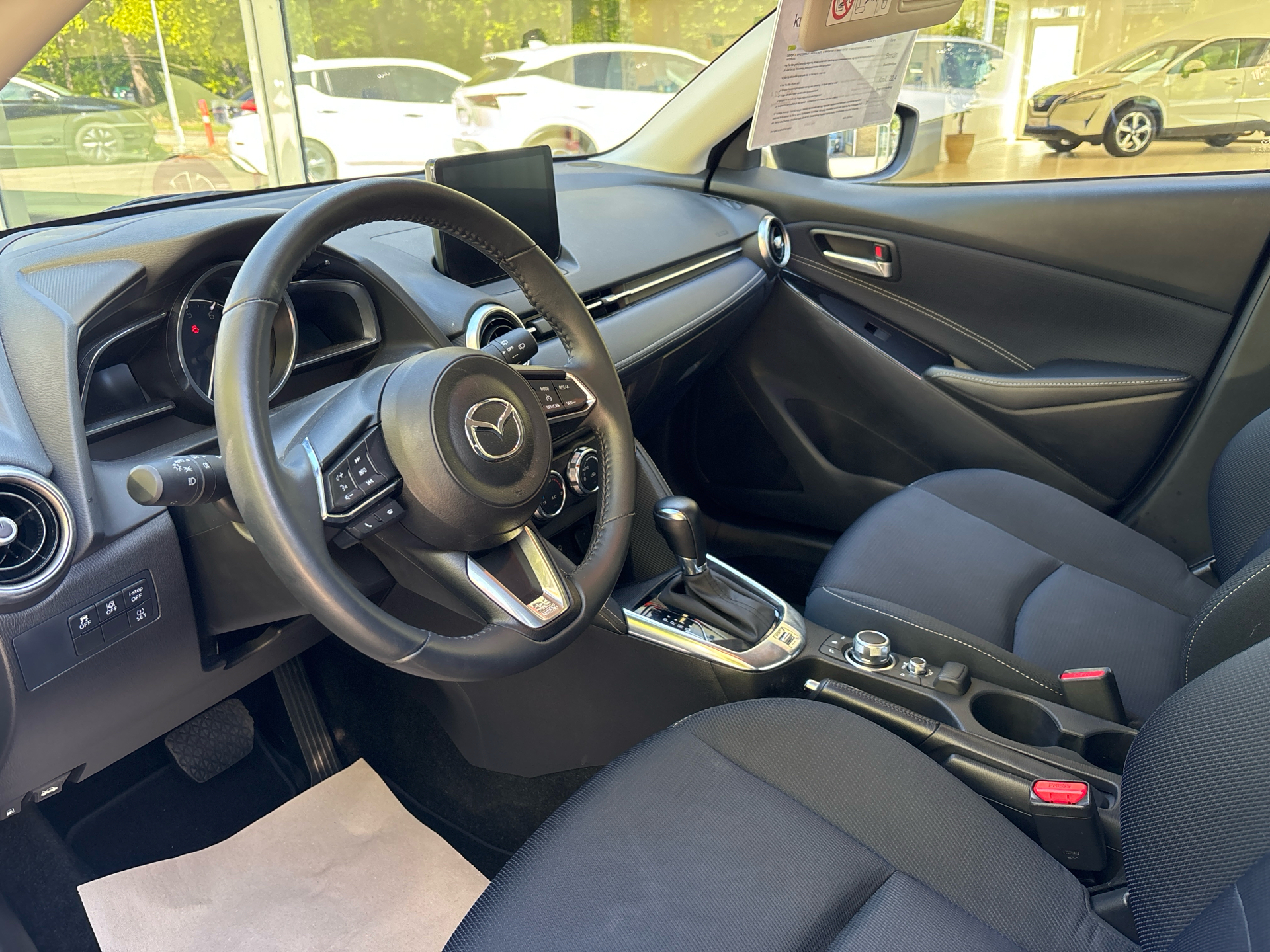 Billede af Mazda 2 1,5 Skyactiv-G Cosmo 90HK 5d 6g Aut.