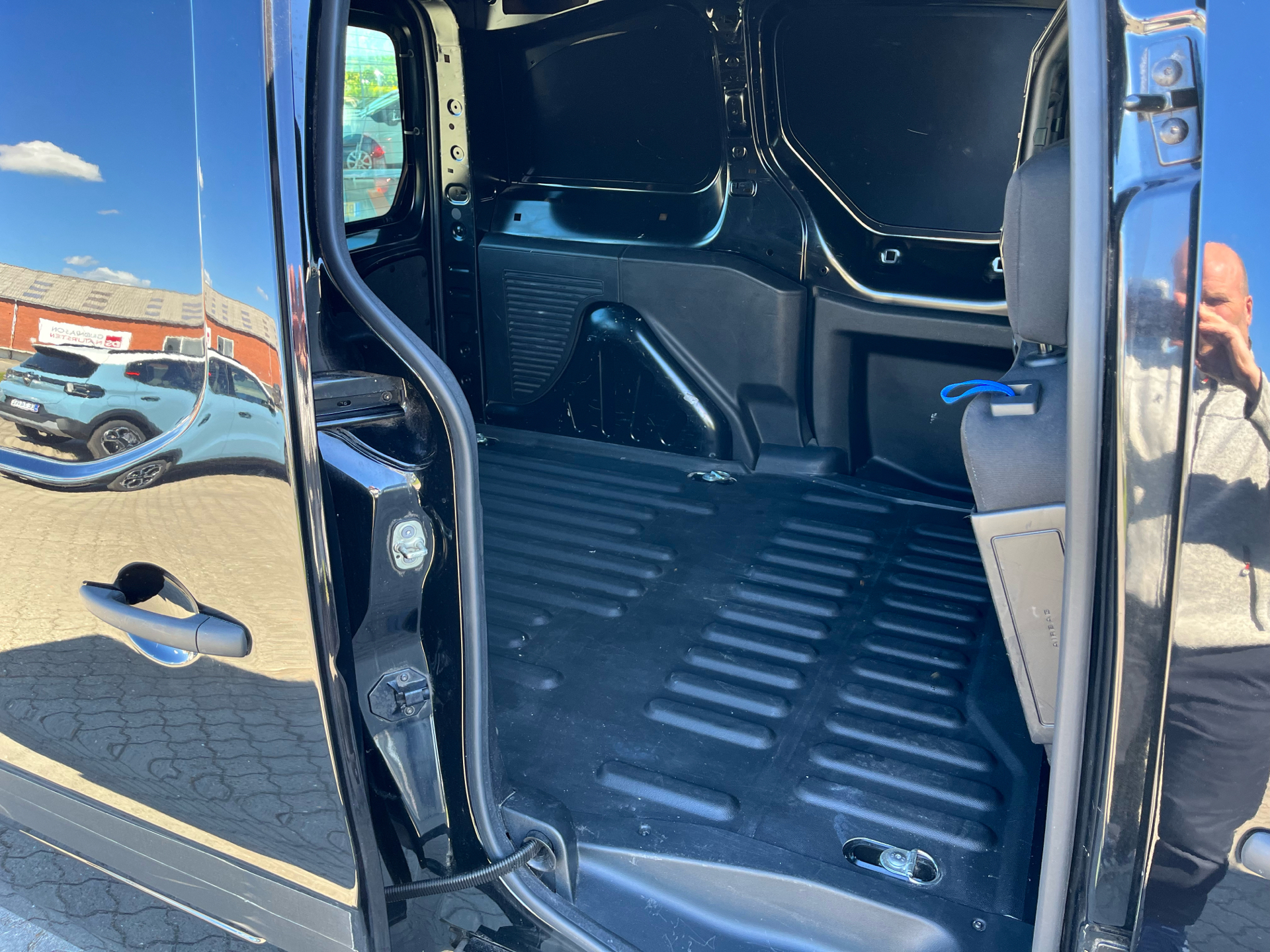 Billede af Citroën Berlingo L1N2 1,6 Blue HDi ETG6 start/stop 100HK Van 6g Aut.
