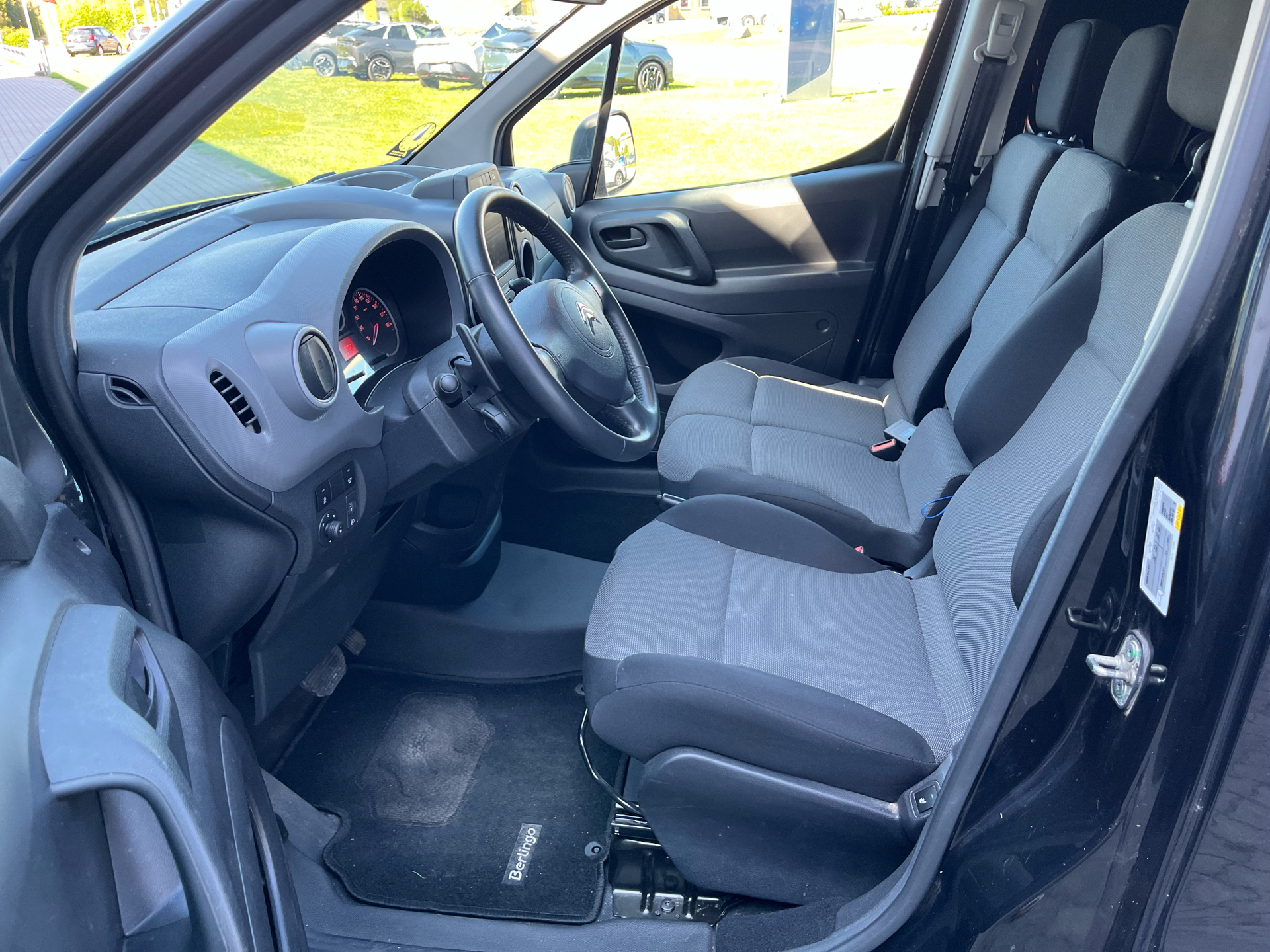 Billede af Citroën Berlingo L1N2 1,6 Blue HDi ETG6 start/stop 100HK Van 6g Aut.