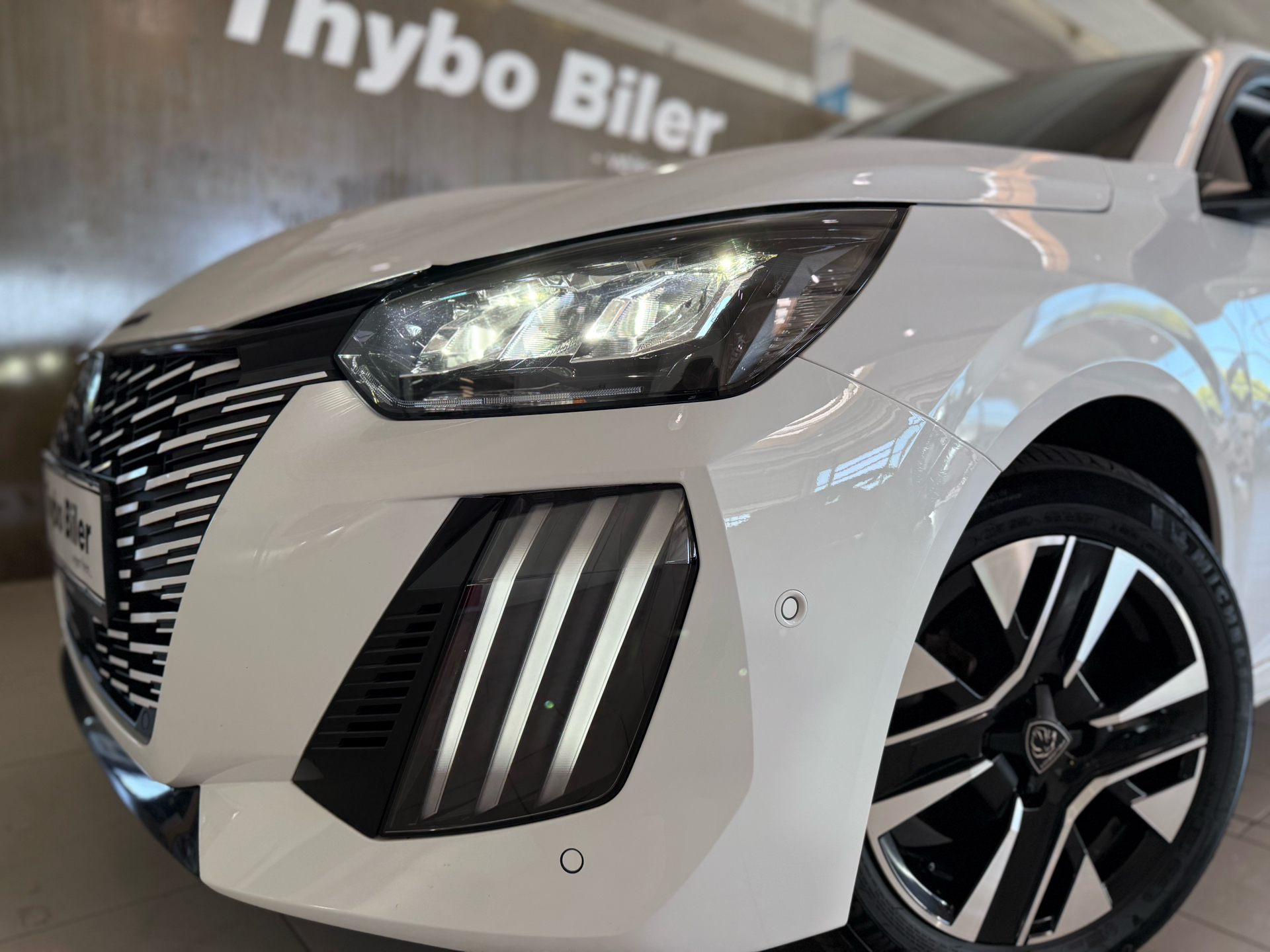 Billede af Peugeot 208 1,2 PureTech Allure+ 100HK 5d 6g