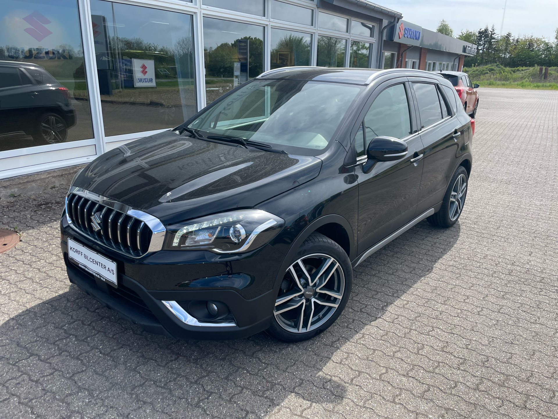 Billede af Suzuki S-Cross 1,0 Boosterjet Active AllGrip 112HK 5d