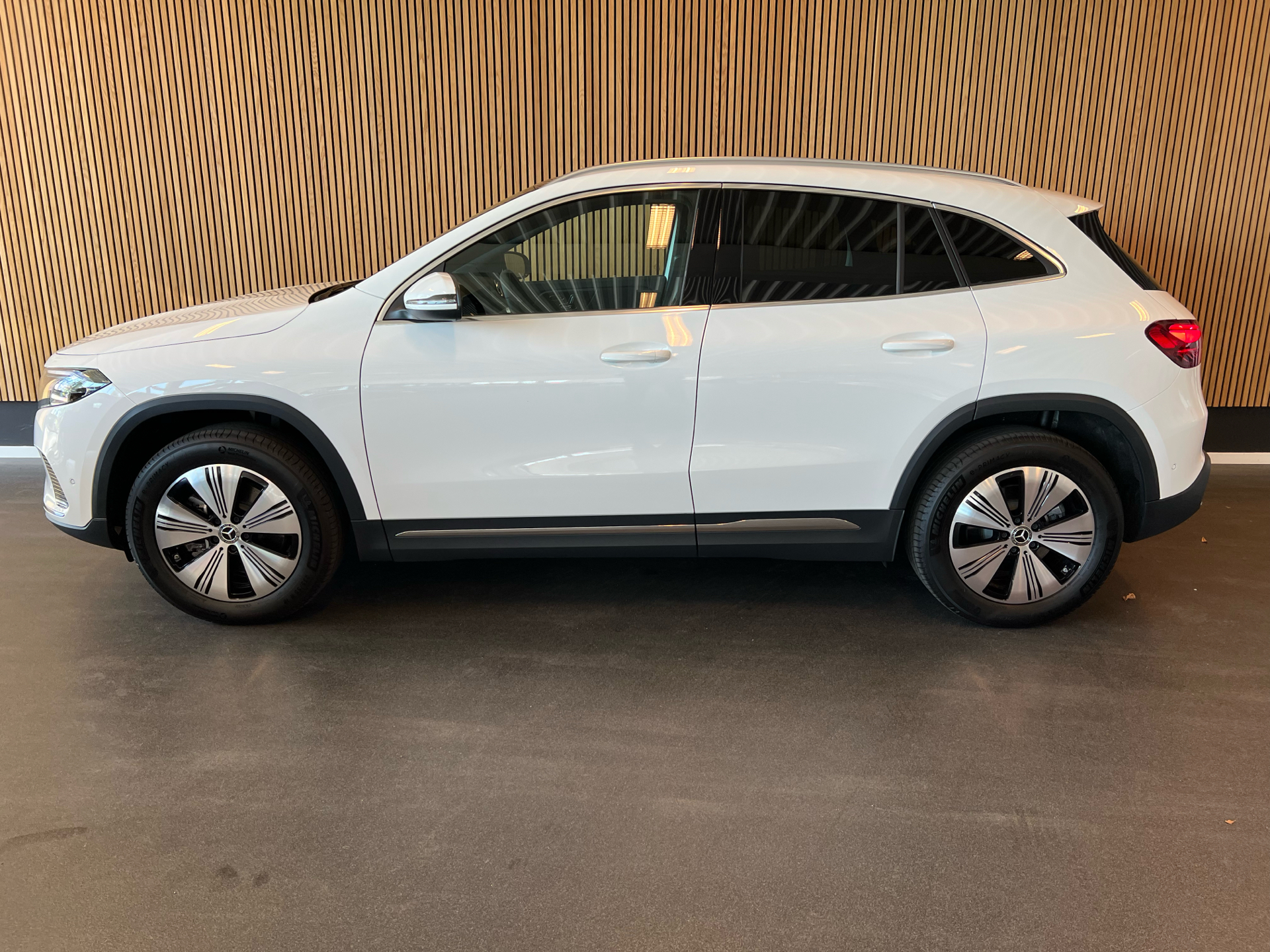 Billede af Mercedes-Benz EQA 250 EL Avantgarde 190HK 5d Aut.