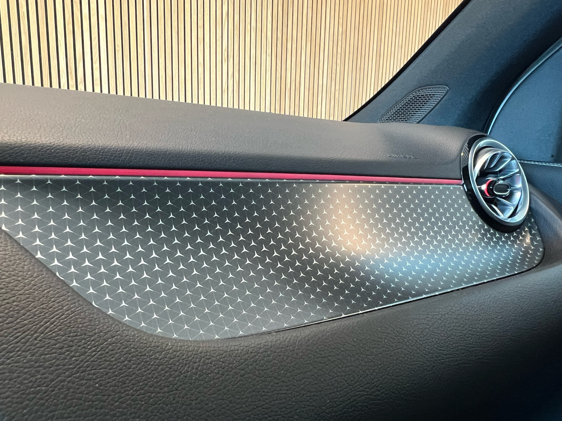 Billede af Mercedes-Benz EQA 250 EL Avantgarde 190HK 5d Aut.