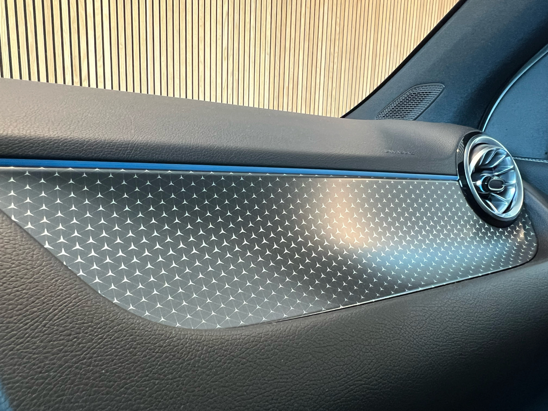 Billede af Mercedes-Benz EQA 250 EL Avantgarde 190HK 5d Aut.