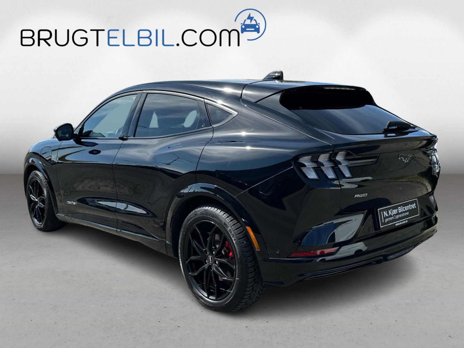 Billede af Ford Mustang Mach-E EL UR AWD 351HK 5d Aut.