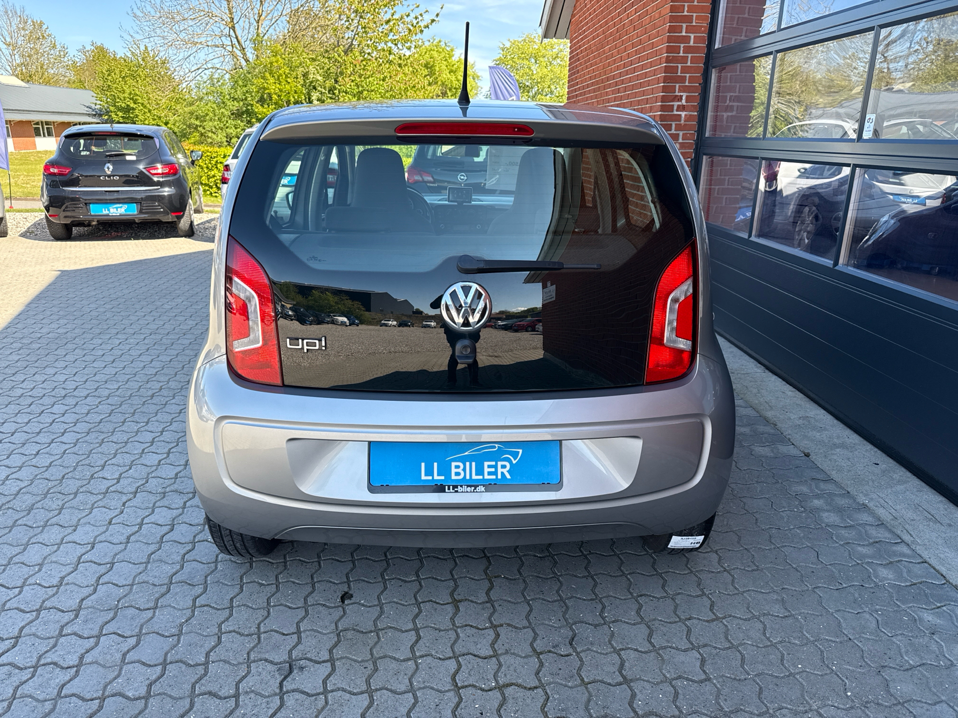 Billede af VW up 1,0 MPI Move ASG 75HK 5d Aut.