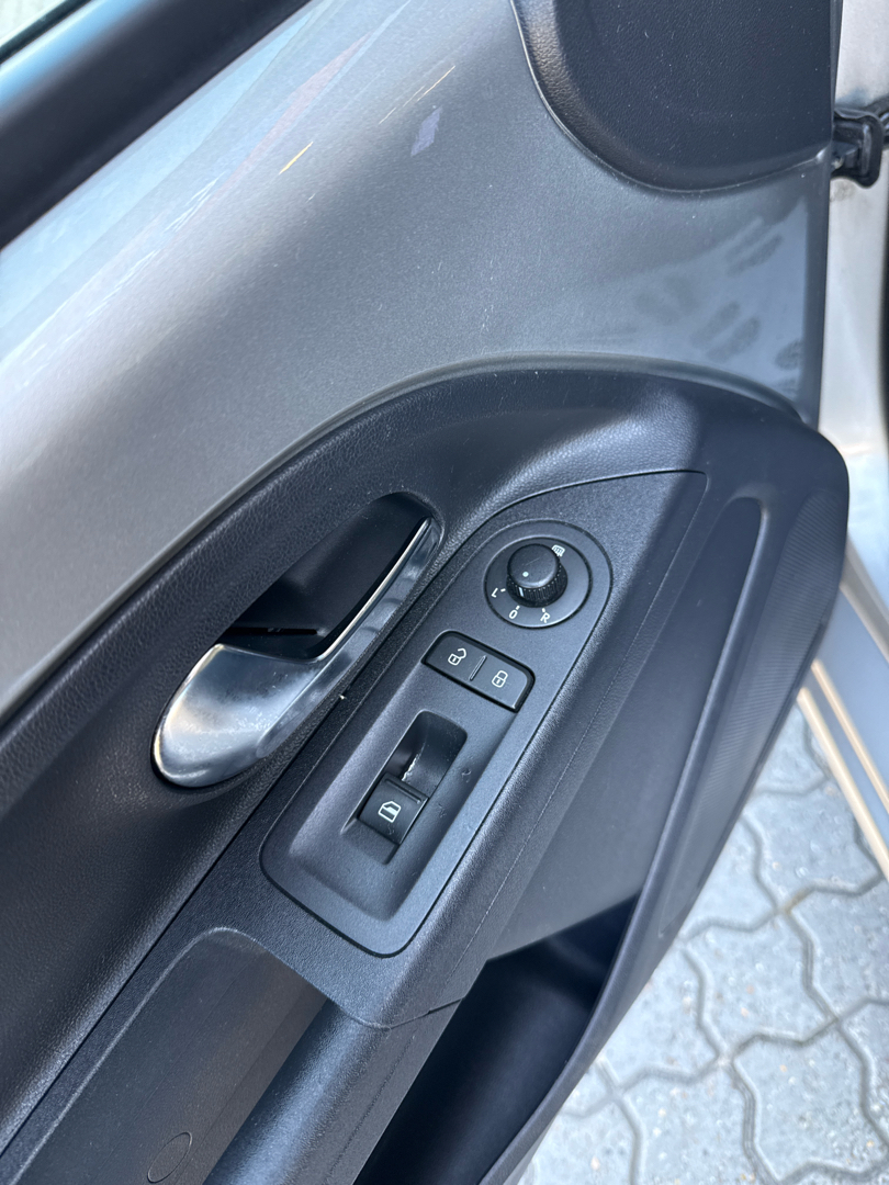 Billede af VW up 1,0 MPI Move ASG 75HK 5d Aut.