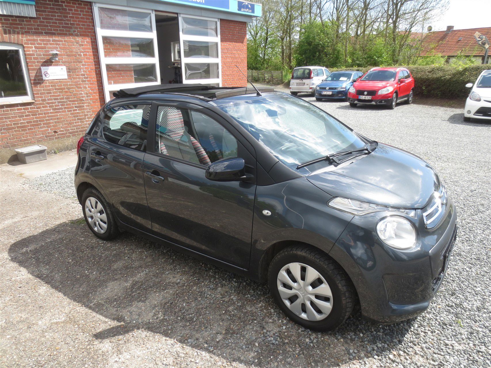 Billede af Citroën C1 1,0 VTi Extravaganza start/stop 68HK 5d
