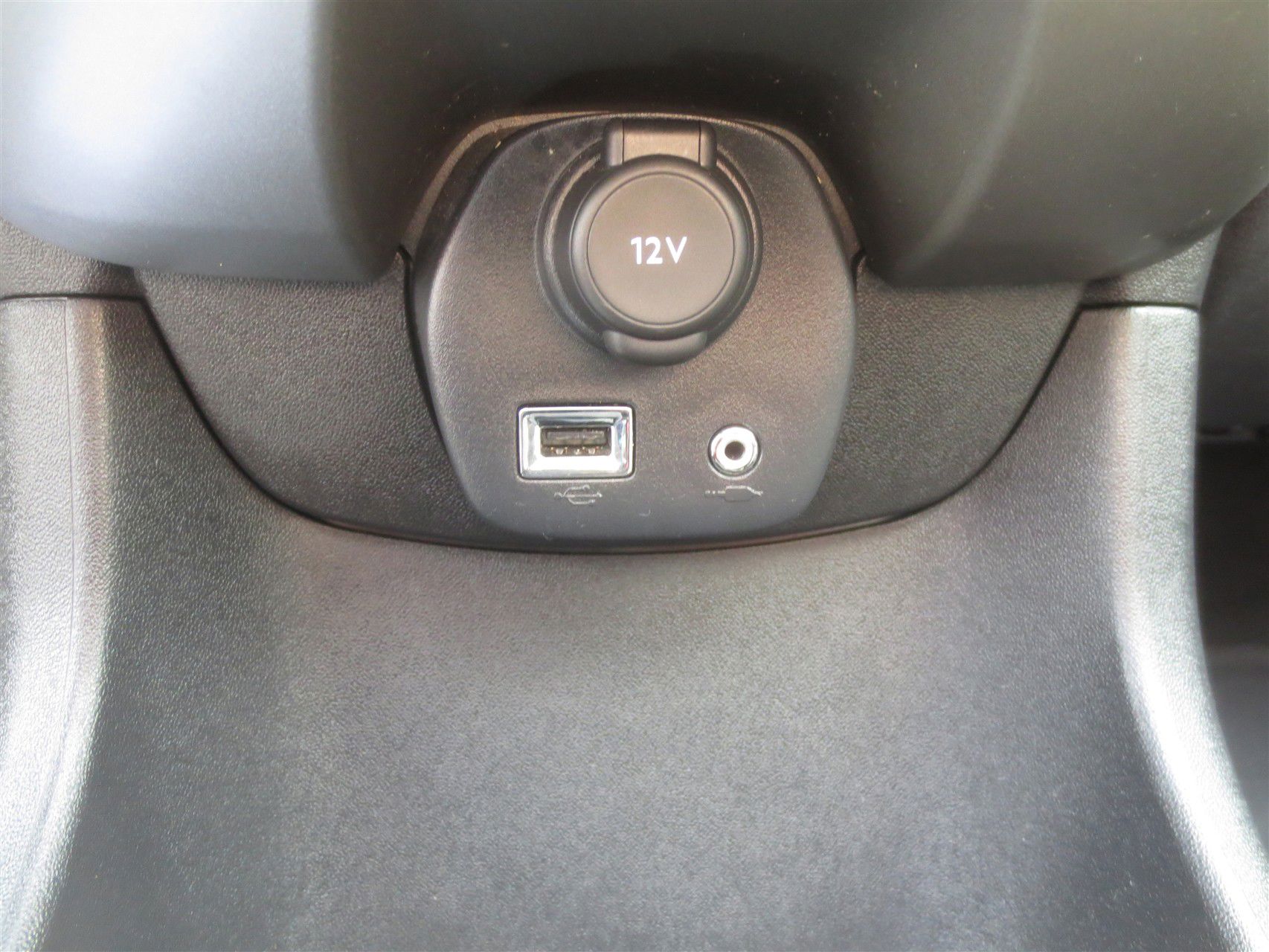 Billede af Citroën C1 1,0 VTi Extravaganza start/stop 68HK 5d