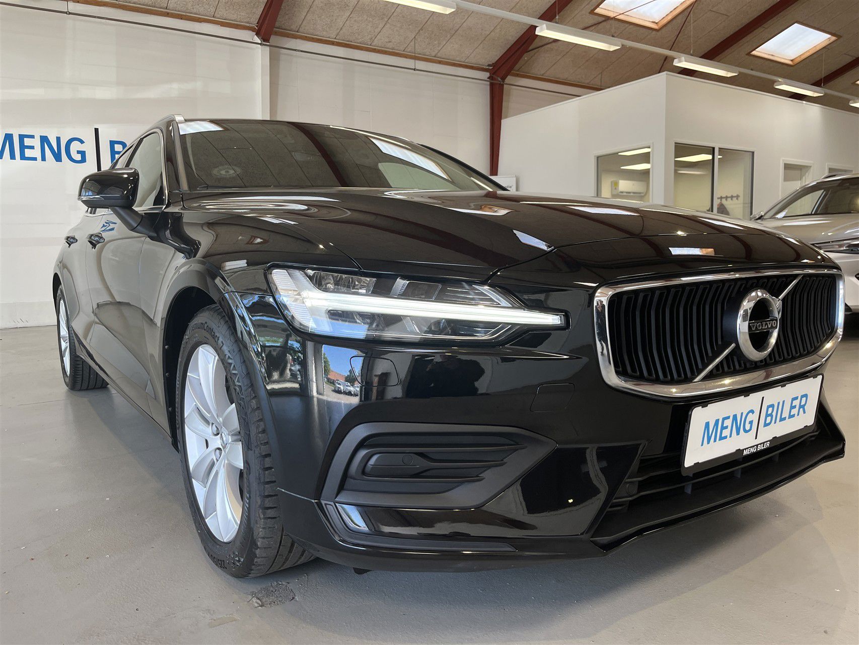 Billede af Volvo V60 2,0 D4 Momentum 190HK Van 8g Aut.