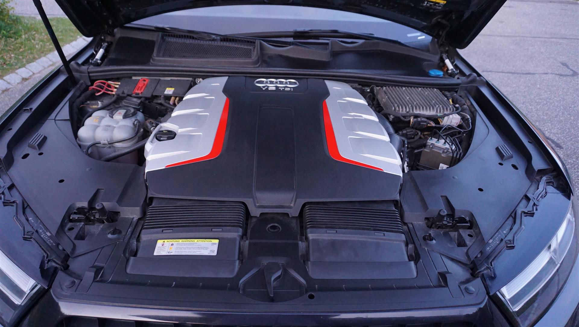Billede af Audi SQ7 4,0 TDI Quattro Tiptr. 435HK 5d 8g Aut.