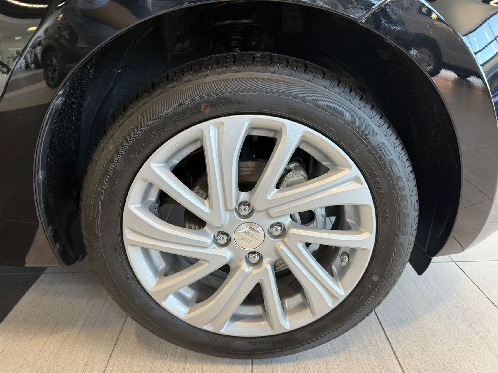 Billede af Suzuki Swift 1,2 Dualjet  Mild hybrid Action AEB 83HK 5d