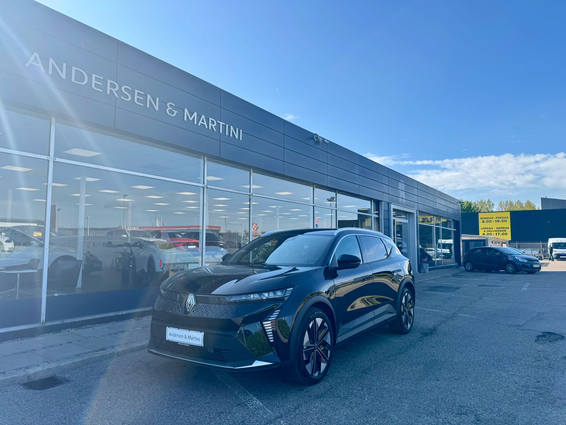 Billede af Renault Scénic E-TECH Techno 220HK Aut.