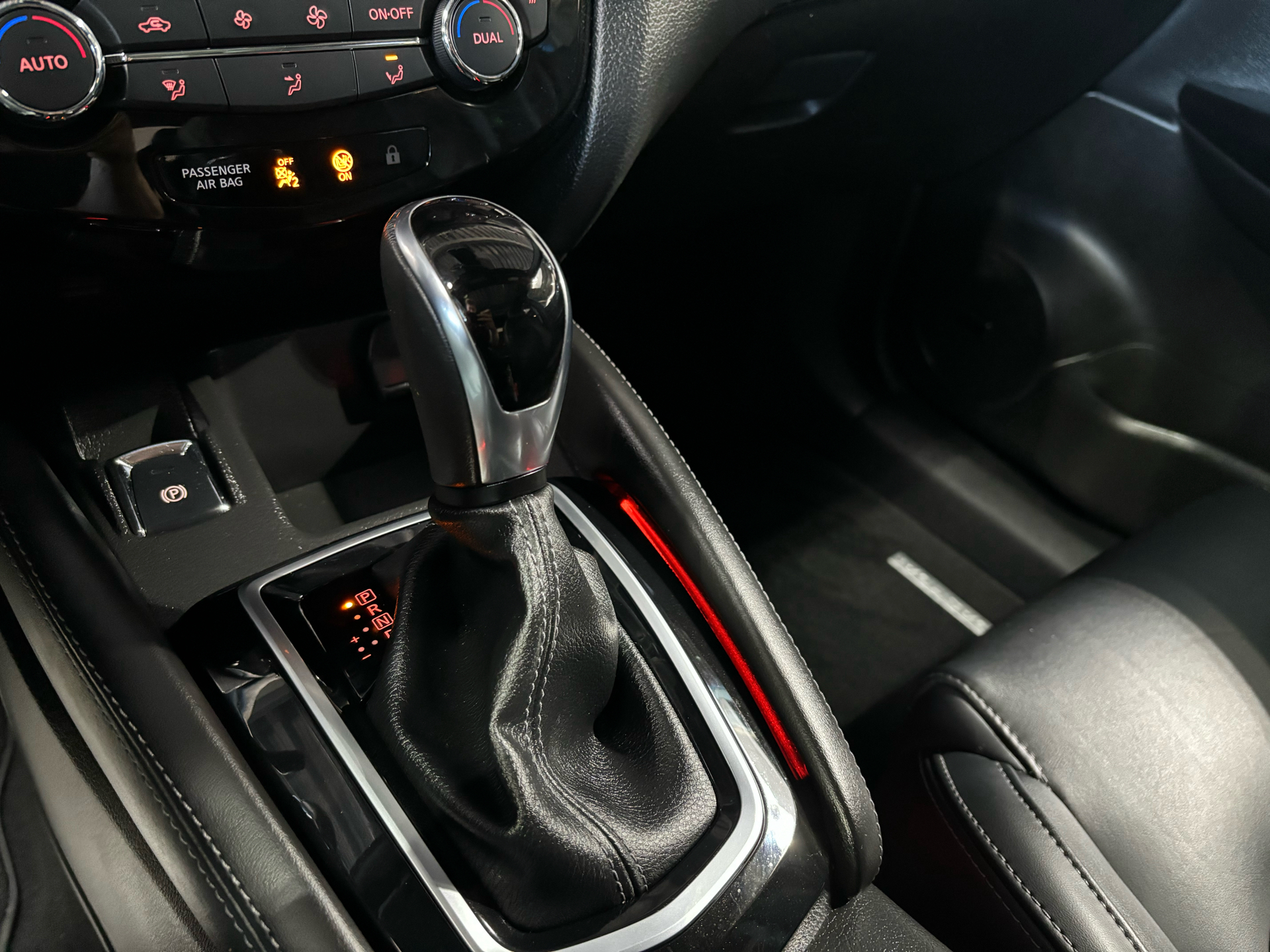 Billede af Nissan Qashqai 1,3 Dig-T Tekna+ NNC Display DCT 160HK 5d 7g Aut.