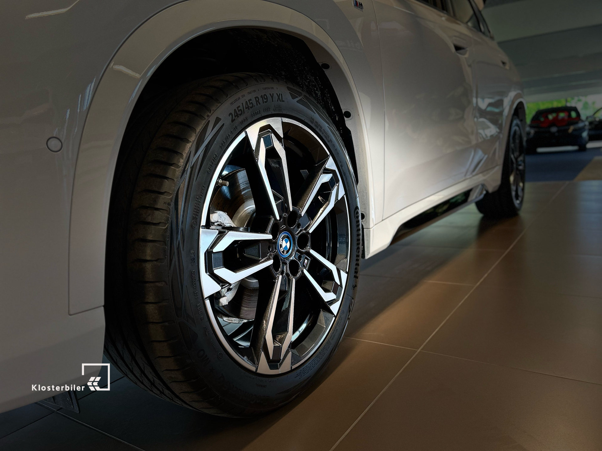 Billede af BMW iX1 xDrive30 EL M-Sport 4x4 313HK 5d Aut.
