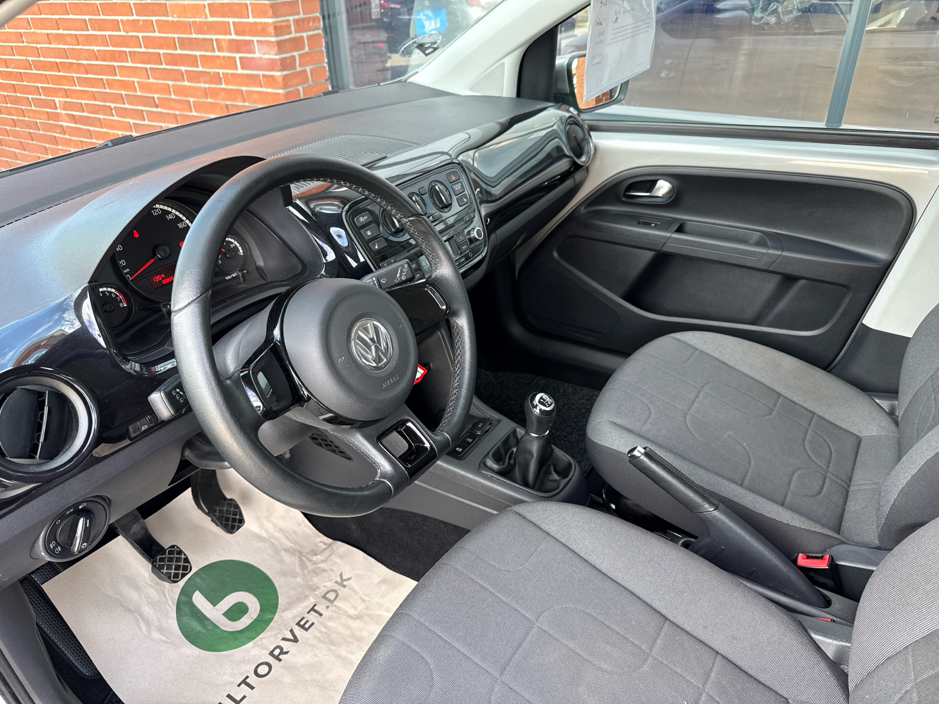 Billede af VW up 1,0 MPI BMT Move 60HK 5d