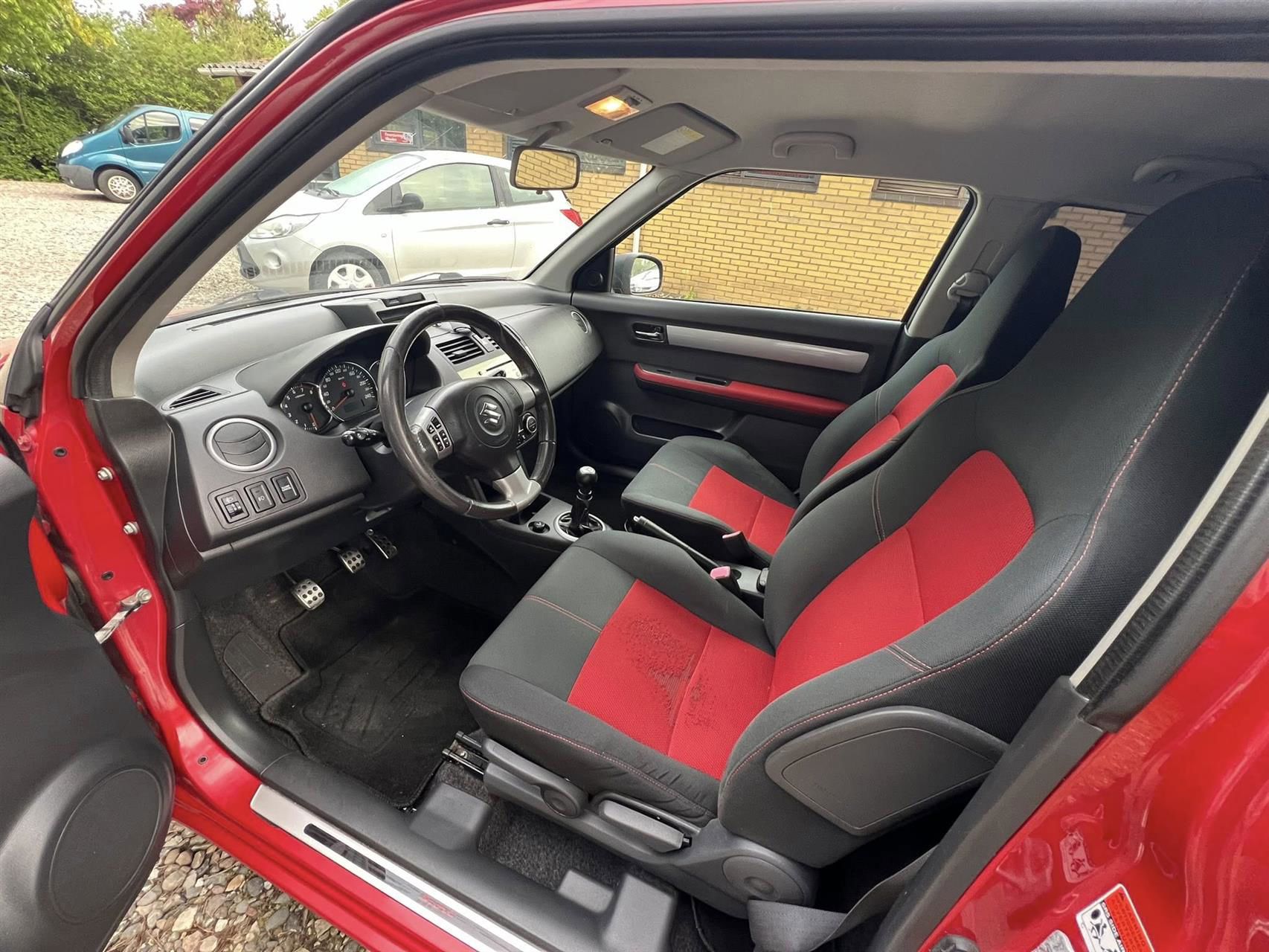 Billede af Suzuki Swift 1,6 Sport 125HK 3d