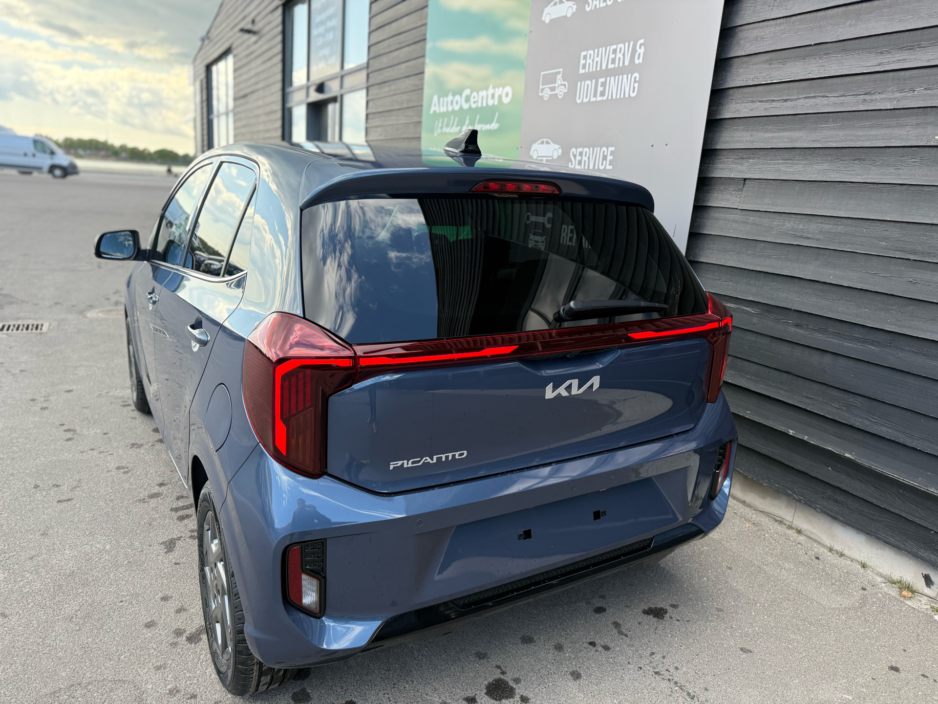 Billede af Kia Picanto 1,0 Upgrade AMT 63HK 5d Aut.