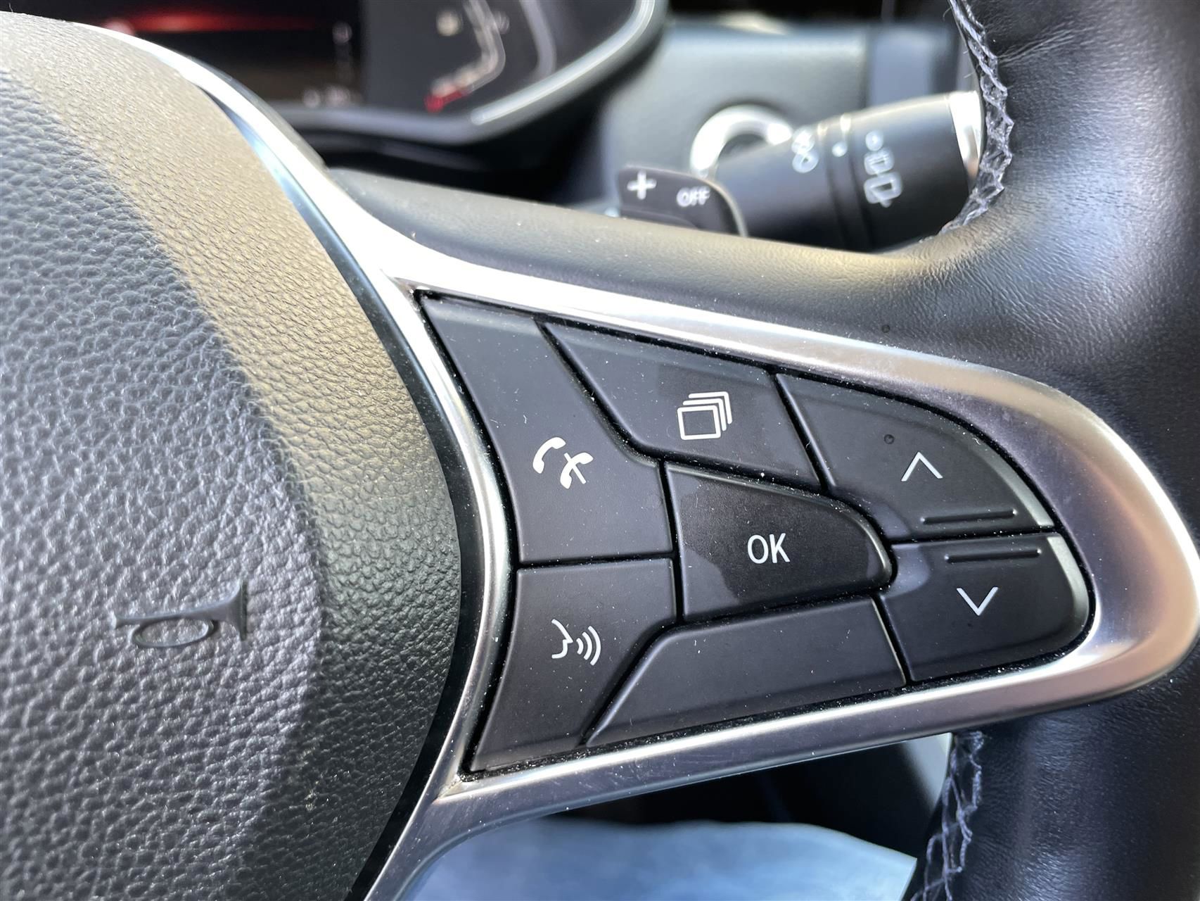 Billede af Renault Clio 1,3 TCE Intens EDC 130HK 5d 7g Aut.