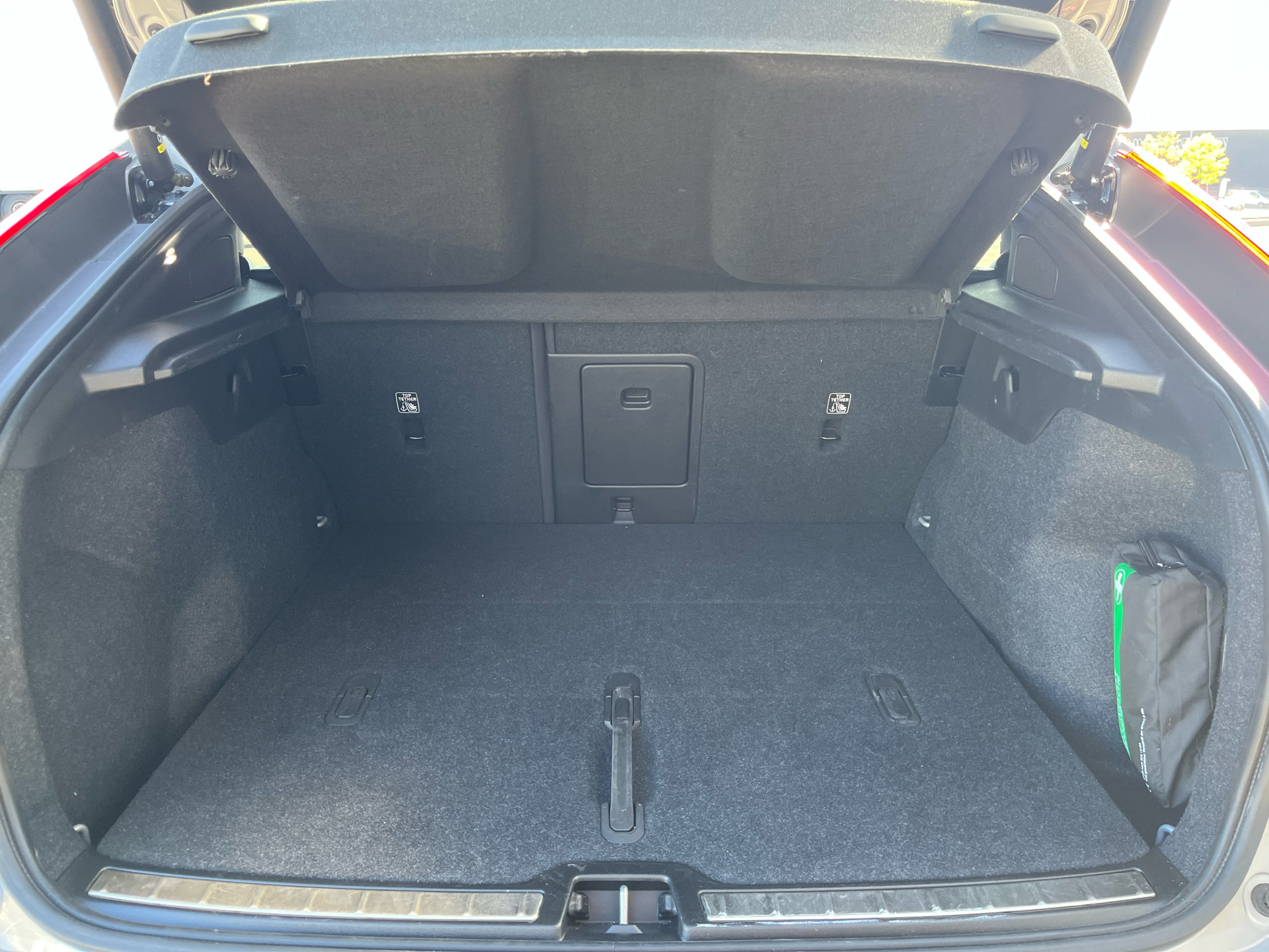 Billede af Volvo C40 Recharge Extended Range Plus 252HK 5d Aut.