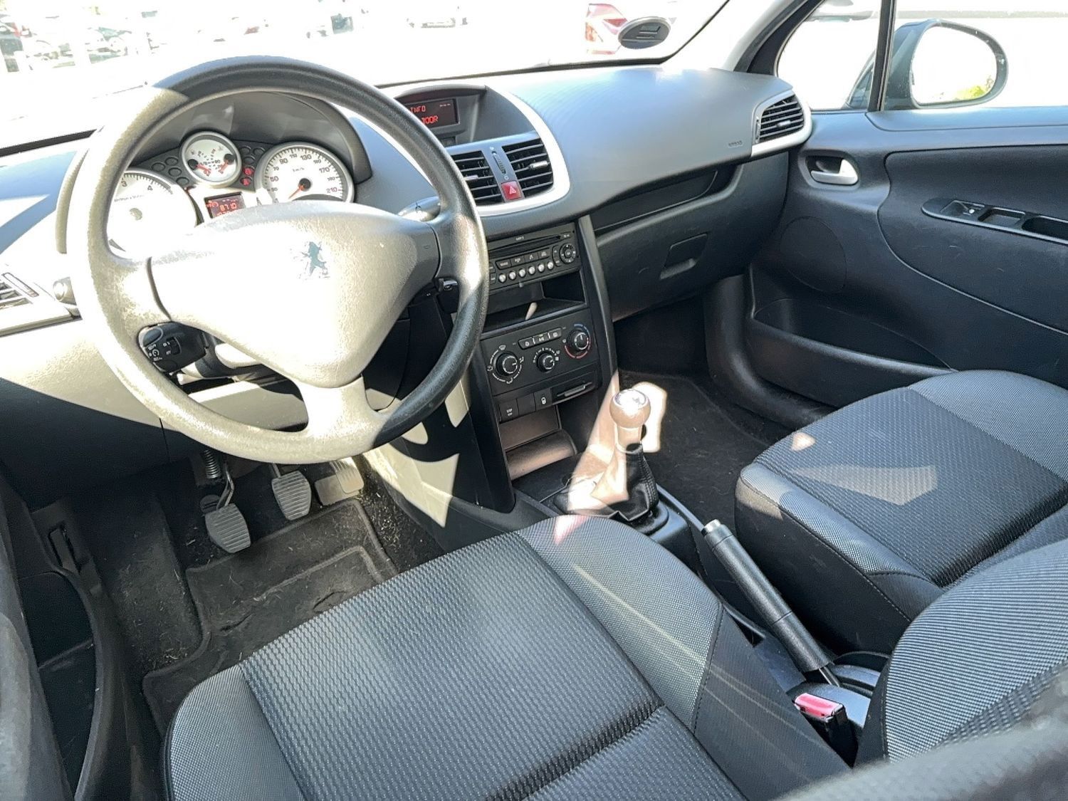Billede af Peugeot 207 1,6 HDI Comfort Plus 90HK 3d