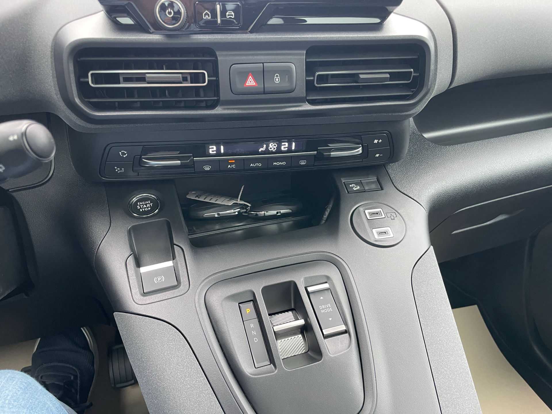 Billede af Peugeot e-Rifter L2 EL GT 156HK Aut.