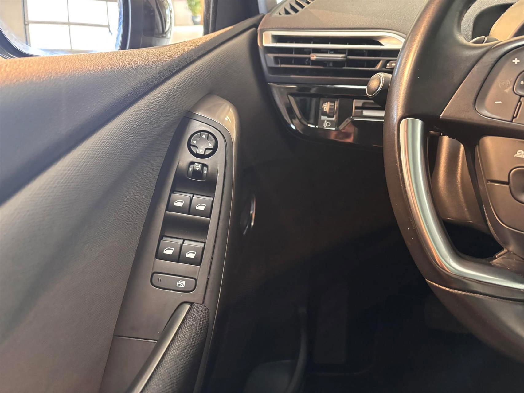 Billede af Citroën Grand C4 SpaceTourer 1,2 PureTech Exclusive EAT8 130HK 8g Aut.