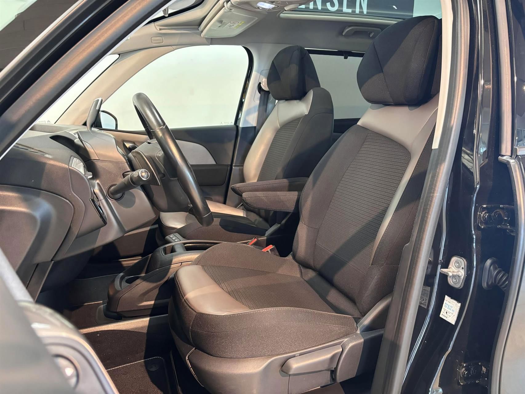 Billede af Citroën Grand C4 SpaceTourer 1,2 PureTech Exclusive EAT8 130HK 8g Aut.