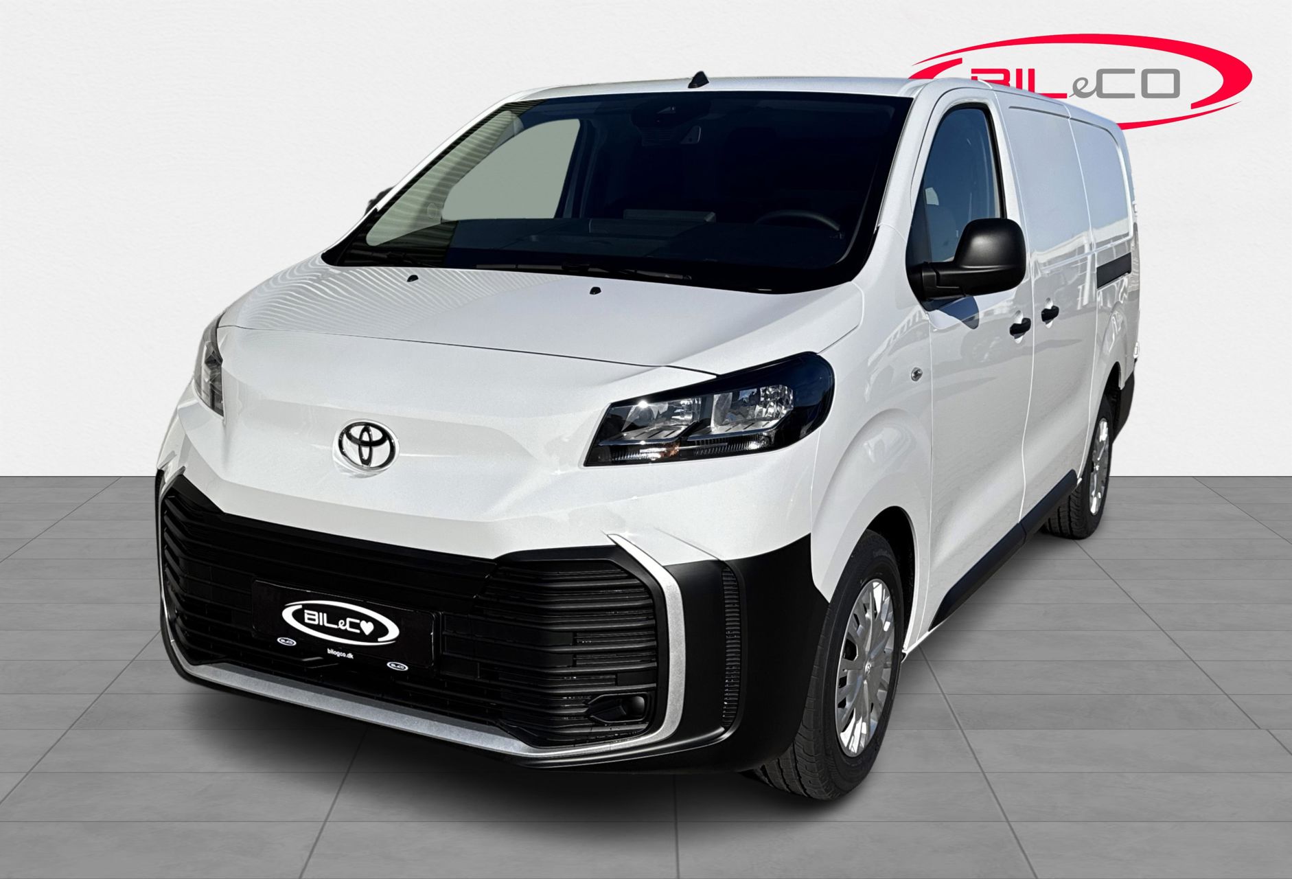 Billede af Toyota Proace Long 2,0 D Comfort Master To skydedør 144HK Van 8g Aut.