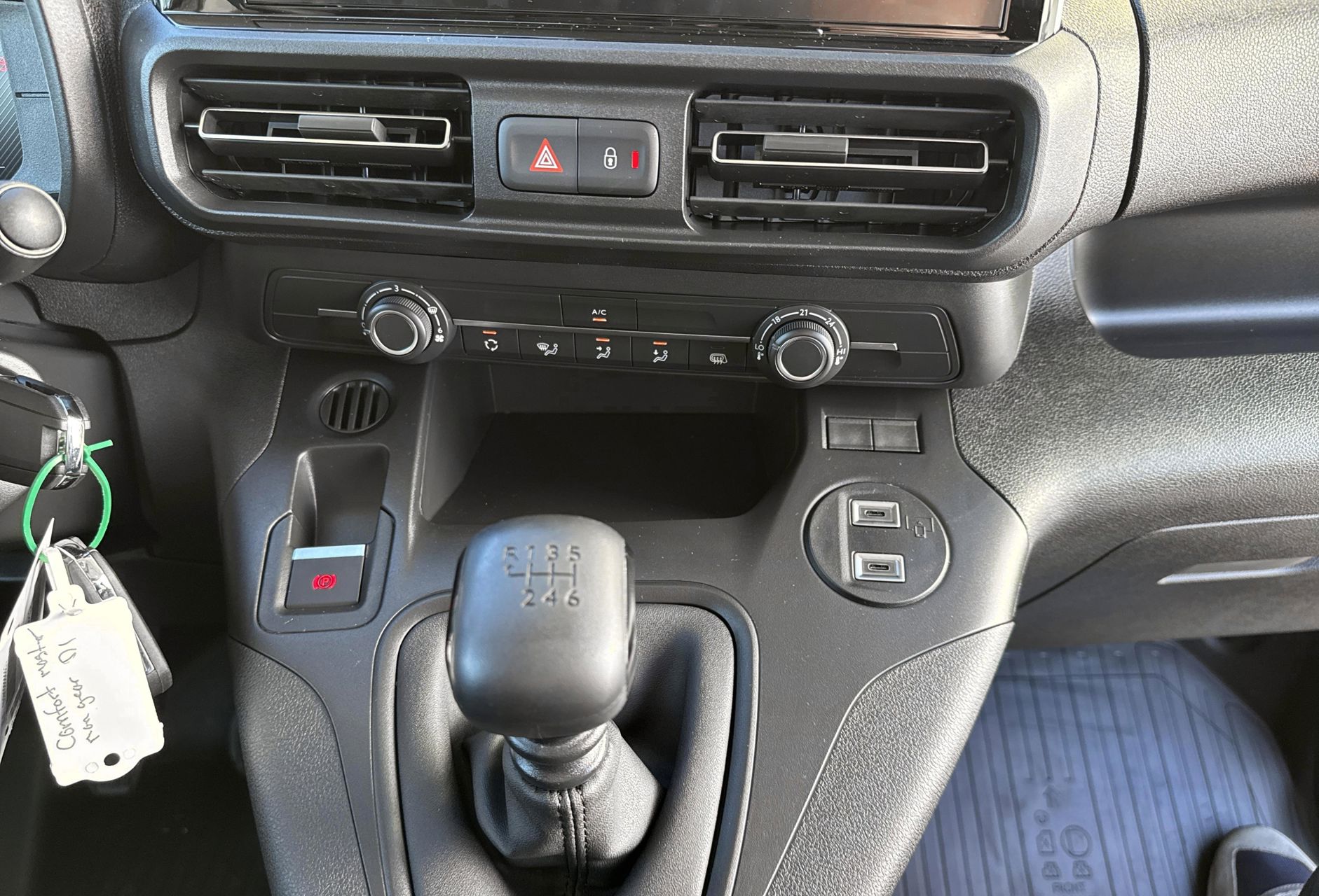 Billede af Toyota Proace City Medium 1,5 D Comfort Master 102HK Van