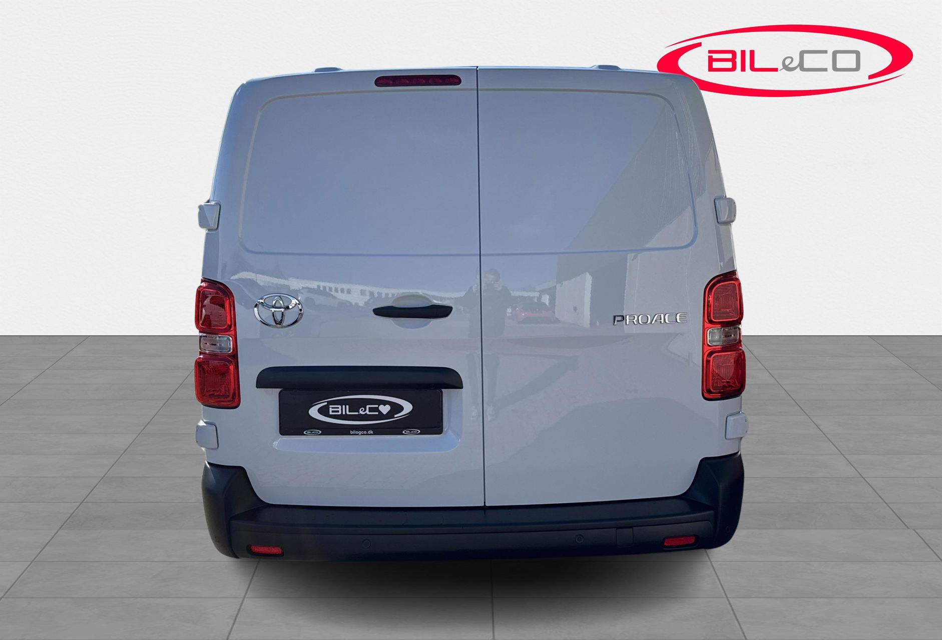 Billede af Toyota Proace 2.0D 144hk Long/To skydedøre aut. gear Comfort Master