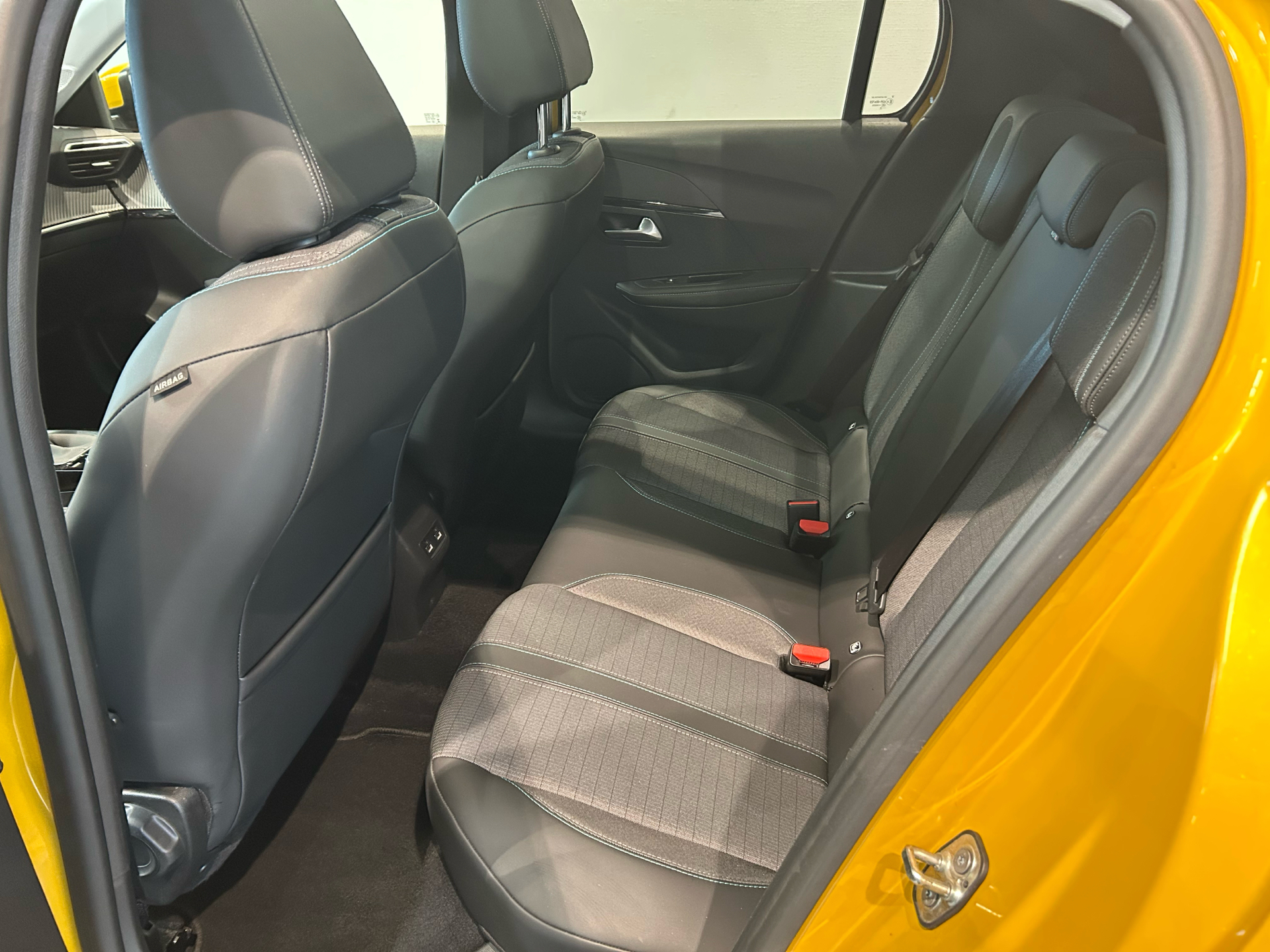 Billede af Peugeot 208 1,5 BlueHDi Allure Sky 102HK 5d 6g