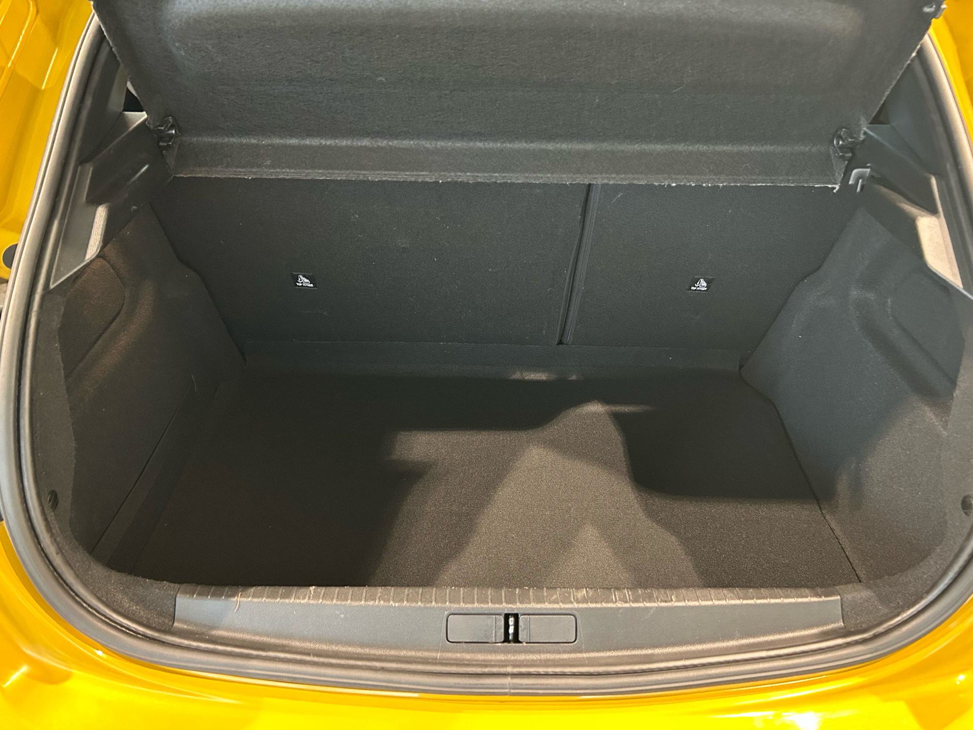 Billede af Peugeot 208 1,5 BlueHDi Allure Sky 102HK 5d 6g