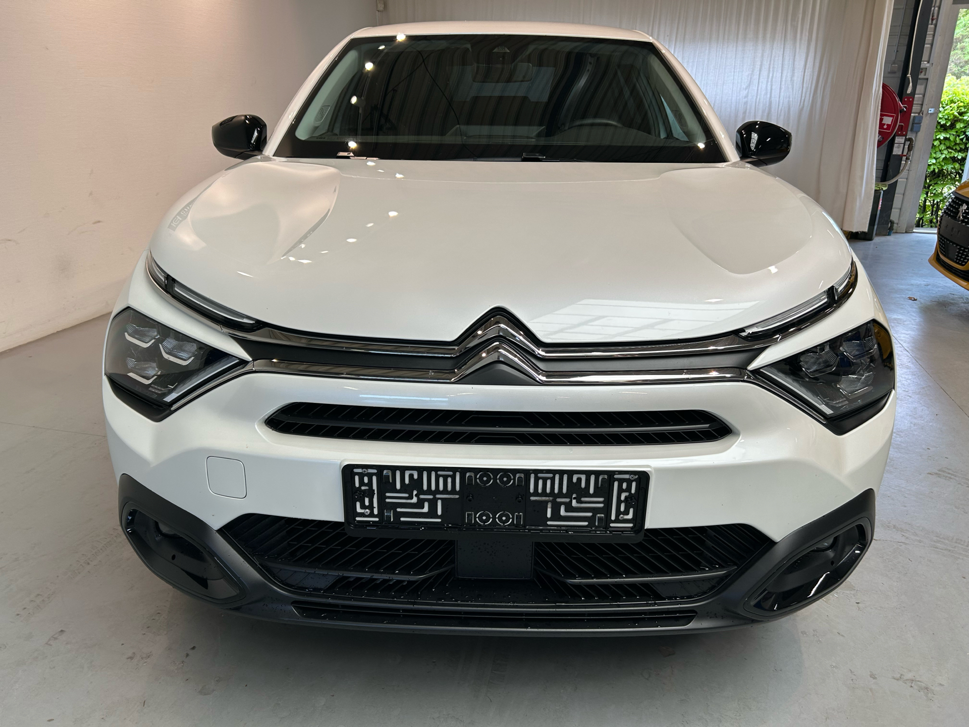 Billede af Citroën C4 X 1,2 PureTech Chevron Sport EAT8 130HK 5d 8g Aut.