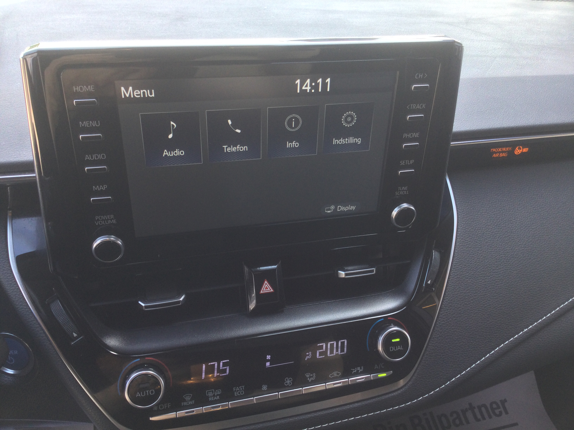 Billede af Toyota Corolla Touring Sports 1,8 Hybrid Active E-CVT 122HK Stc Trinl. Gear