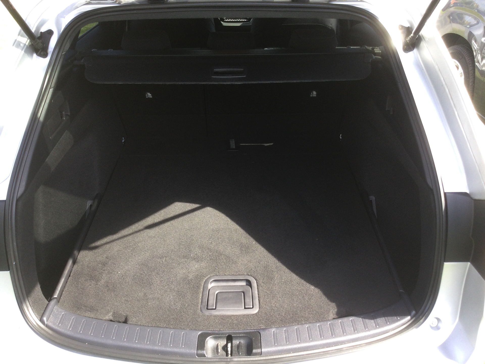Billede af Toyota Corolla Touring Sports 1,8 Hybrid Active E-CVT 122HK Stc Trinl. Gear