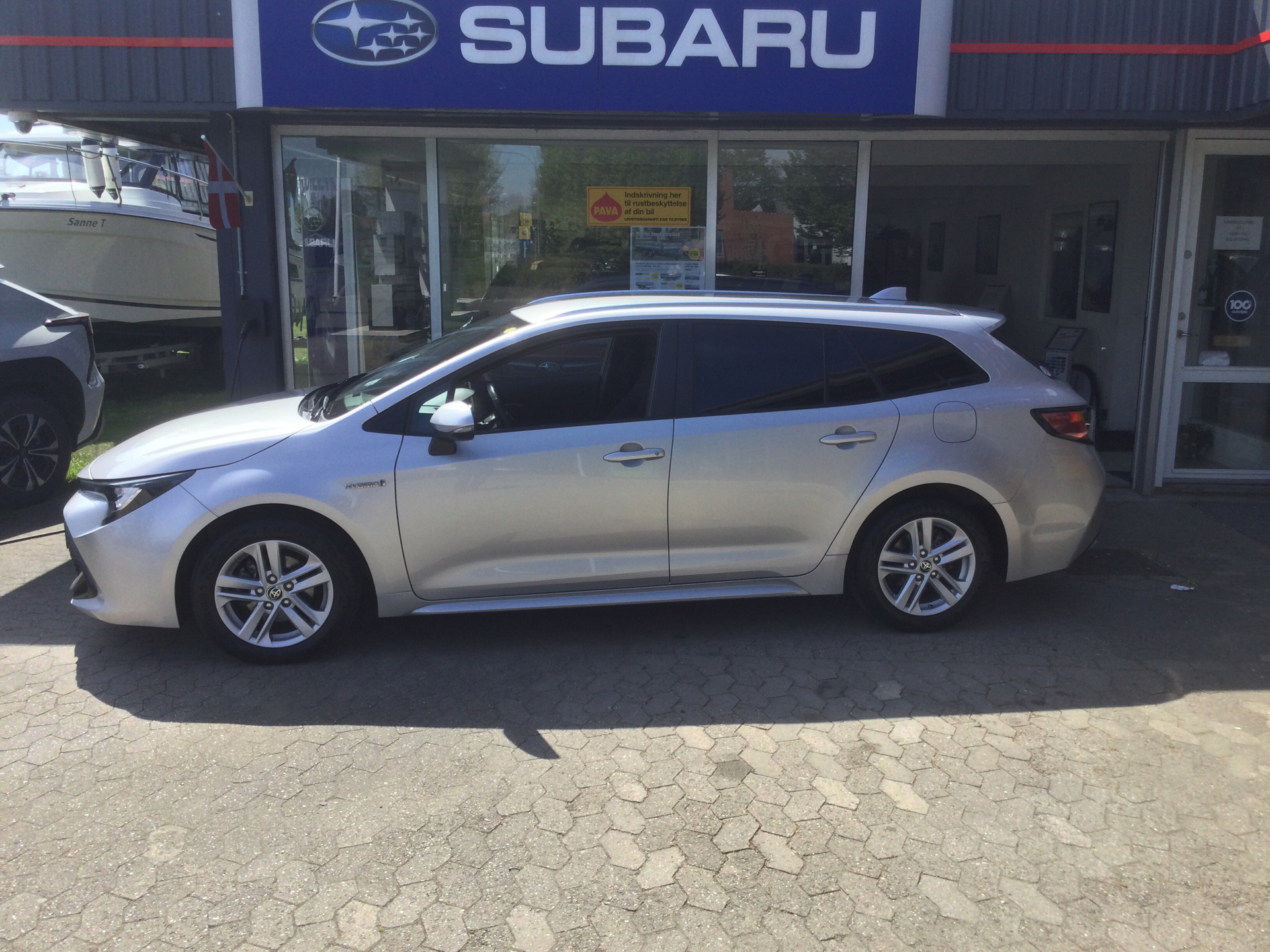 Billede af Toyota Corolla Touring Sports 1,8 Hybrid Active E-CVT 122HK Stc Trinl. Gear