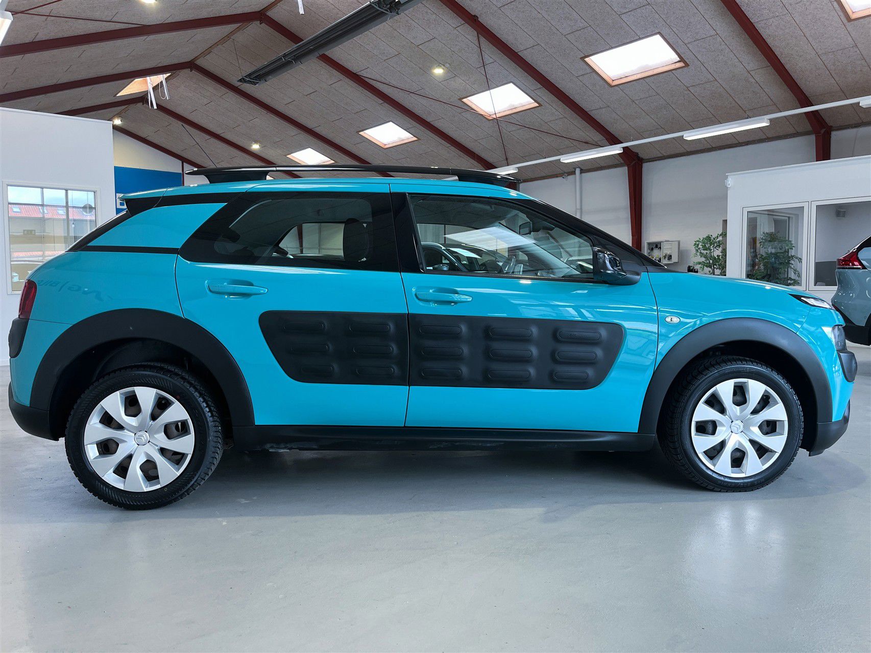 Billede af Citroën C4 Cactus 1,6 Blue HDi Shine ETG6 start/stop 100HK 5d 6g Aut.