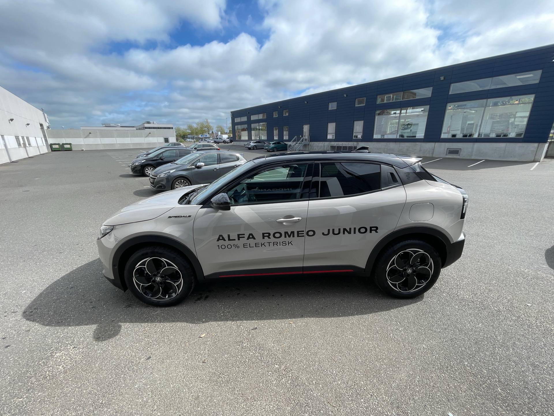 Billede af Alfa Romeo Junior EL Speciale 156HK 5d Aut.