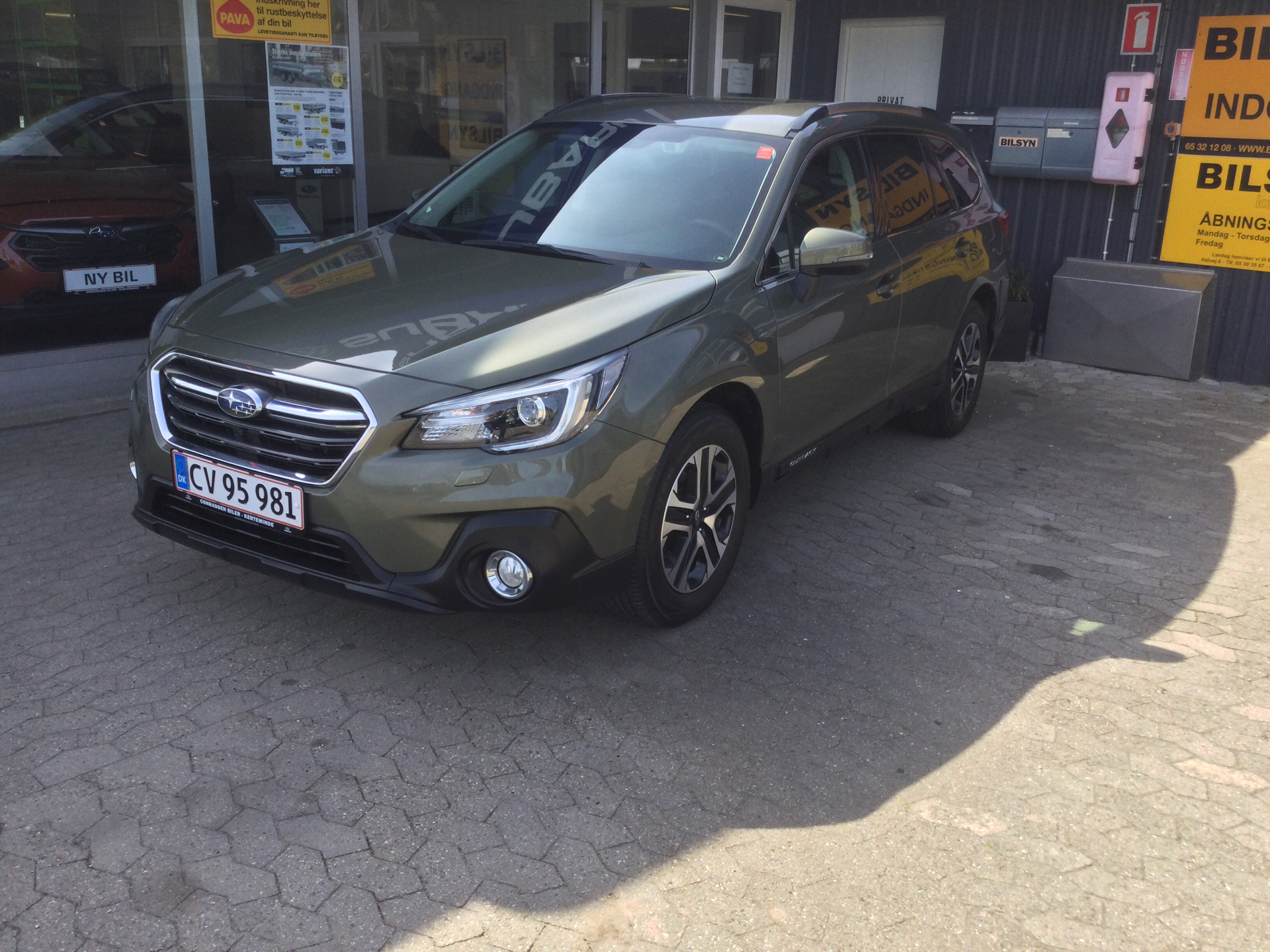 Billede af Subaru Outback 2,5 Active AWD Lineartronic 175HK Stc 6g Aut.