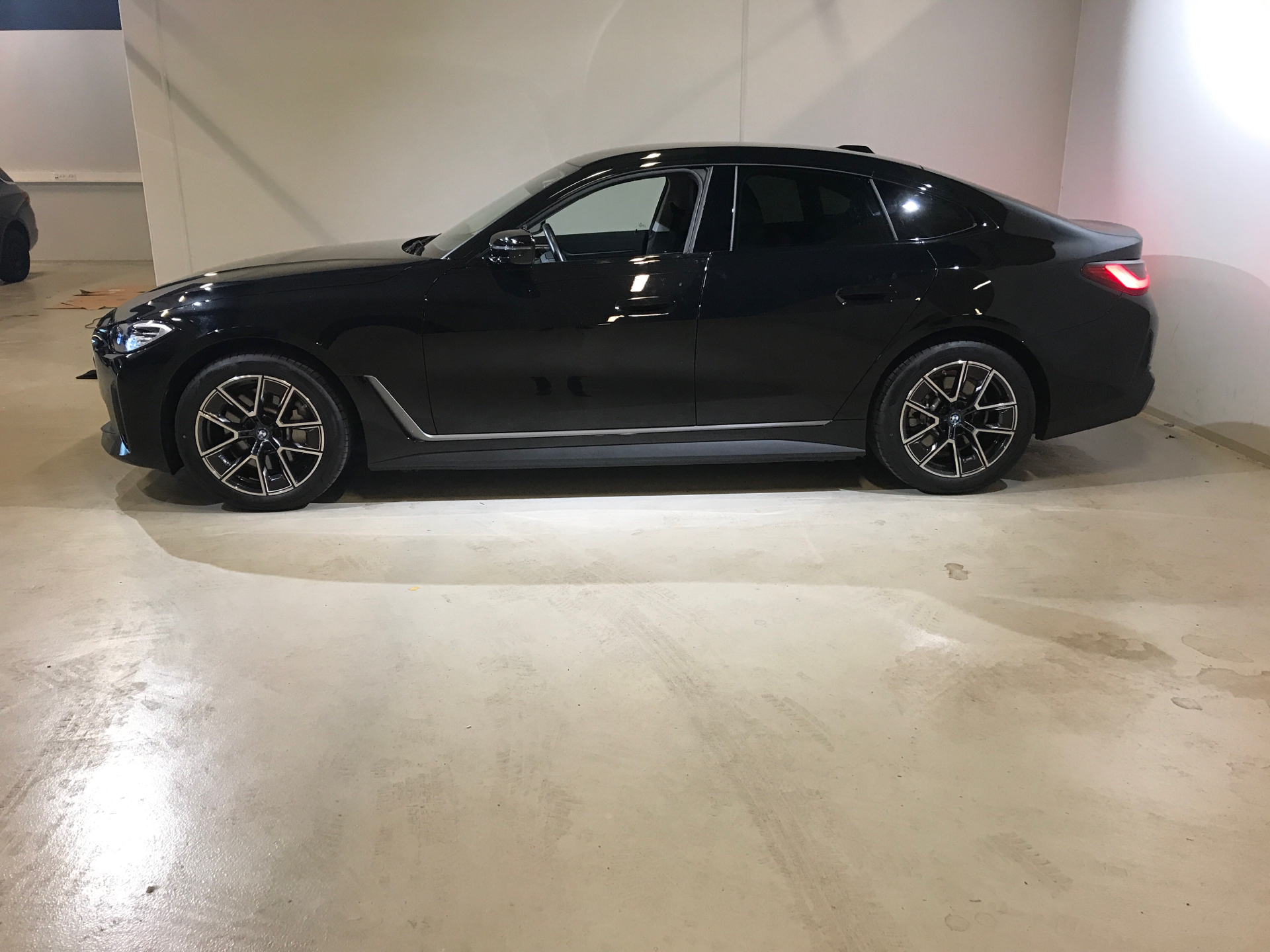 Billede af BMW i4 eDrive35 Gran Coupé EL Sport Line 286HK 5d Aut.