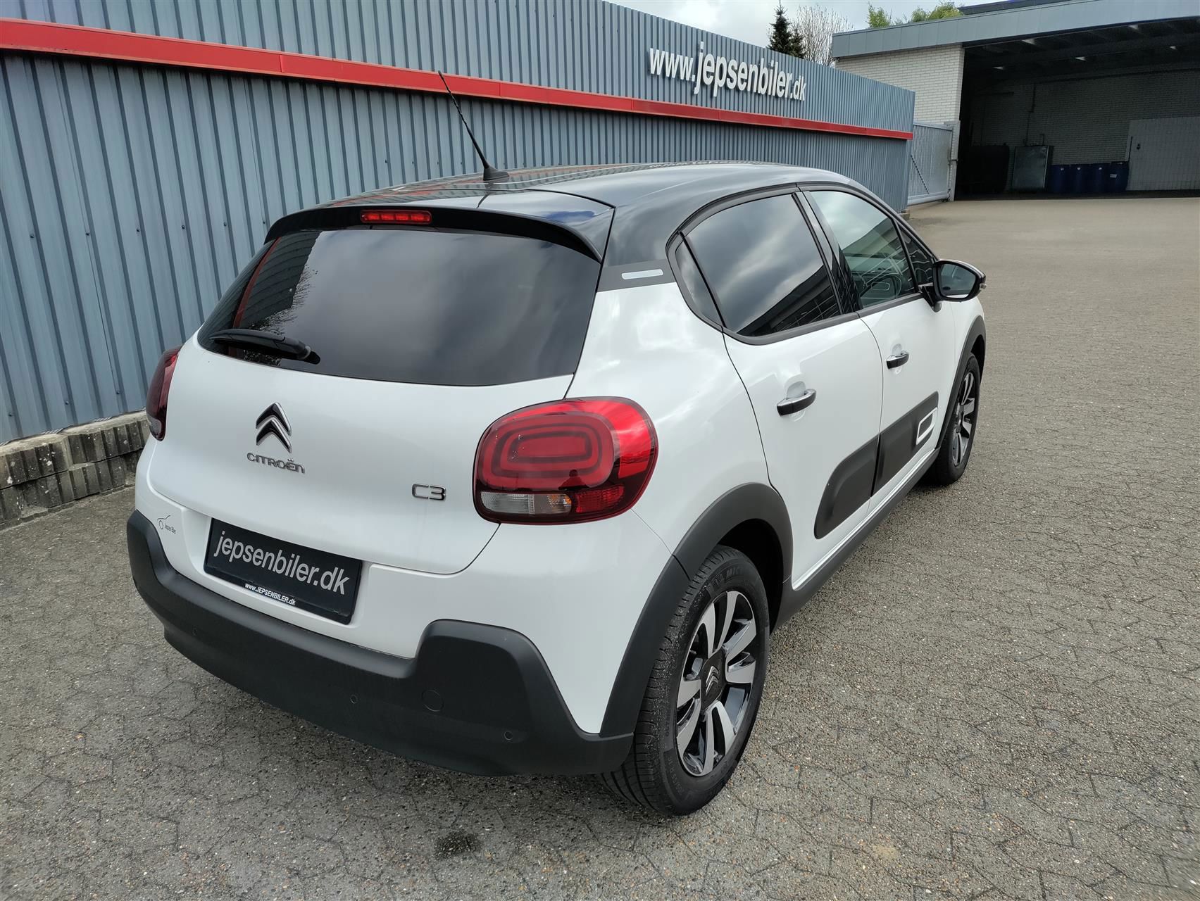 Billede af Citroën C3 1,2 PureTech Attraction 83HK 5d